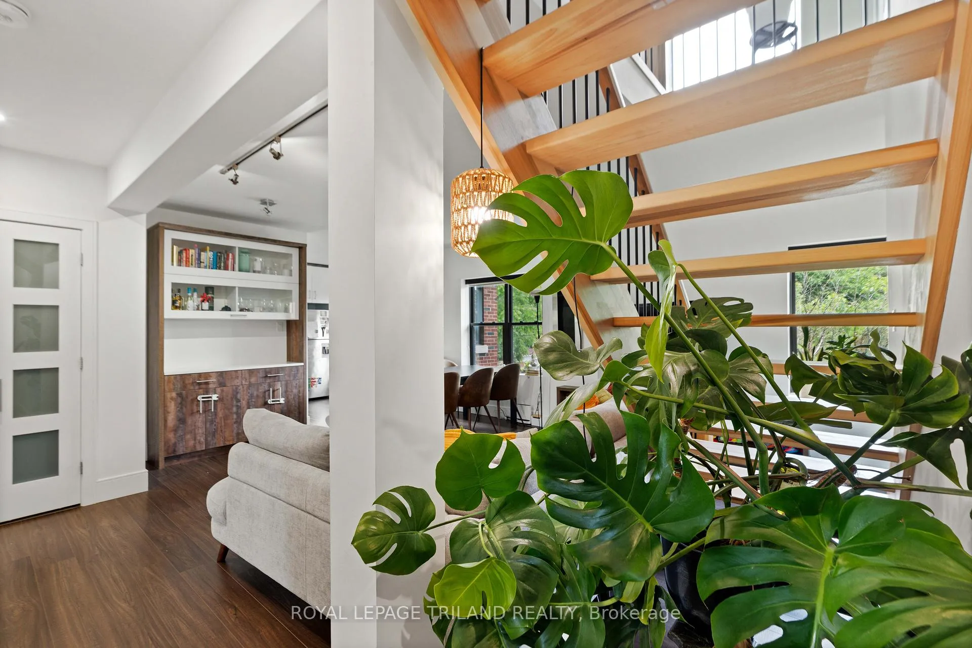 Photo 7 of Unit 3, 130 Windsor Crescent, London, South F — HOMEH