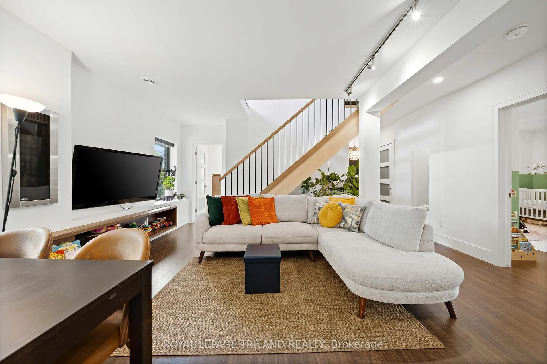 Photo 9 of Unit 3, 130 Windsor Crescent, London, South F — HOMEH