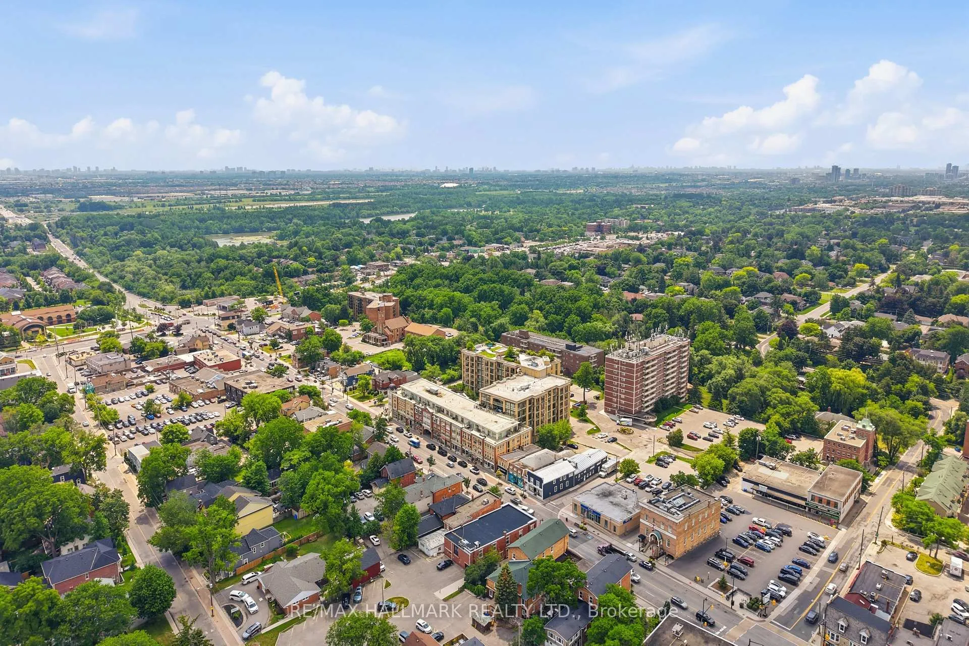 Photo 21 of Unit 501, 68 Main Street N, Markham, Old Markham Village — HOMEH