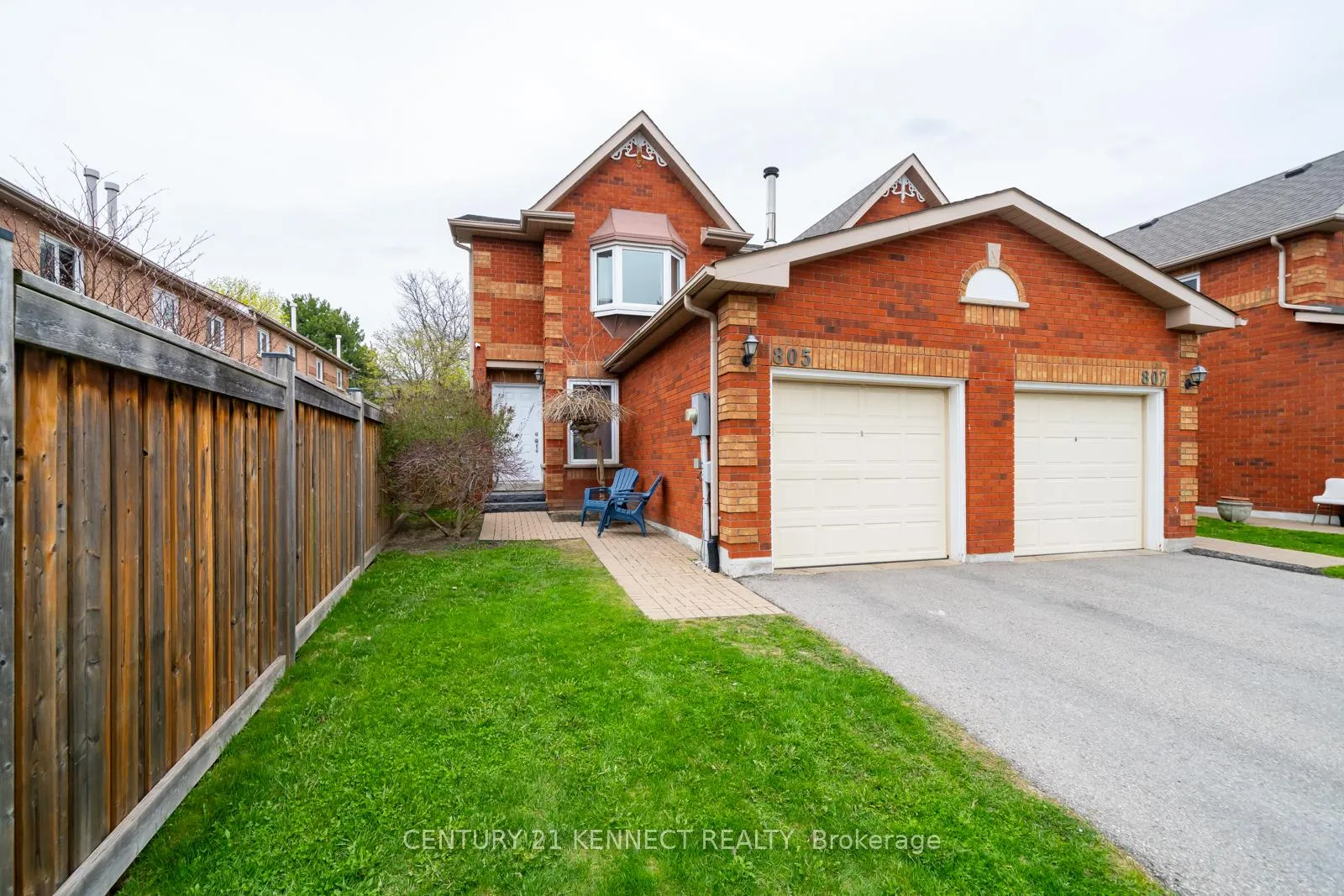 Front of 805 Playter Crescent