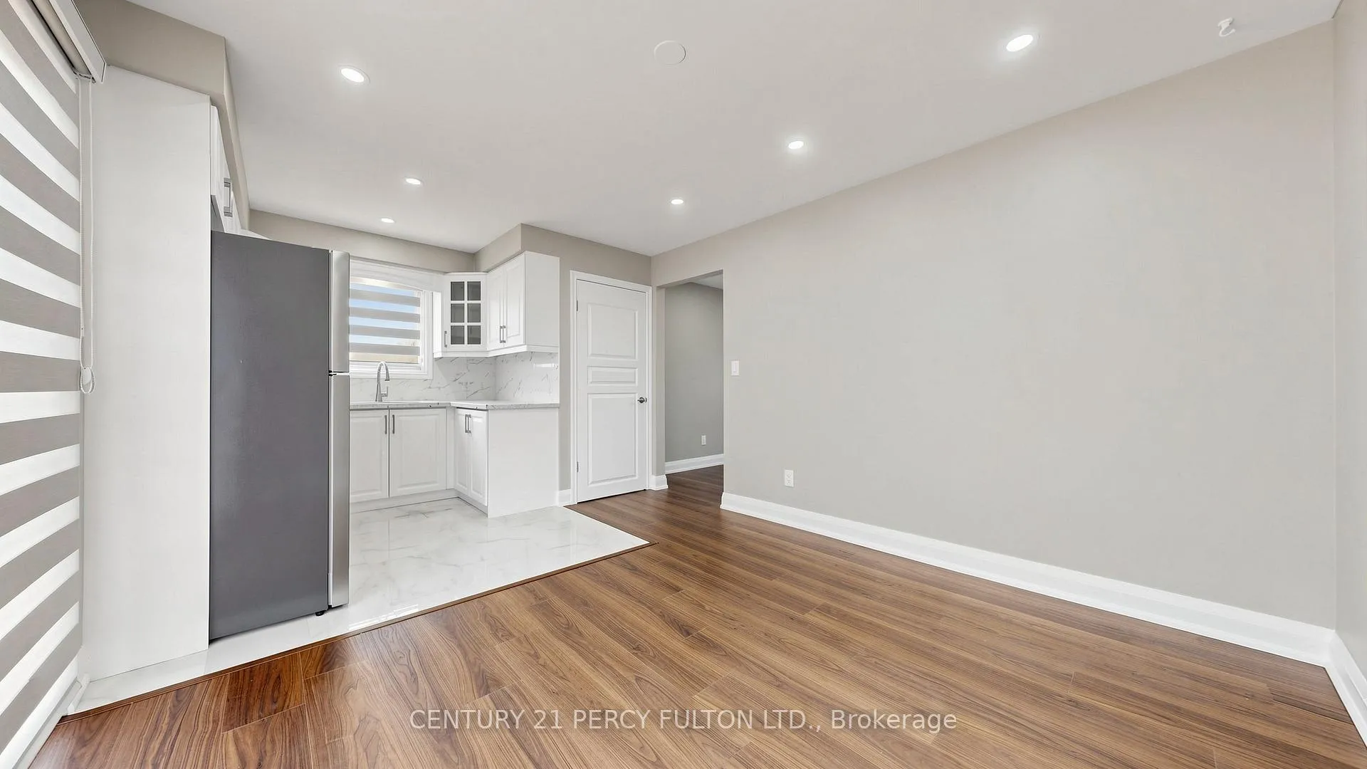 Photo 11 of 293 Kinmount Crescent, Oshawa, Lakeview — HOMEH