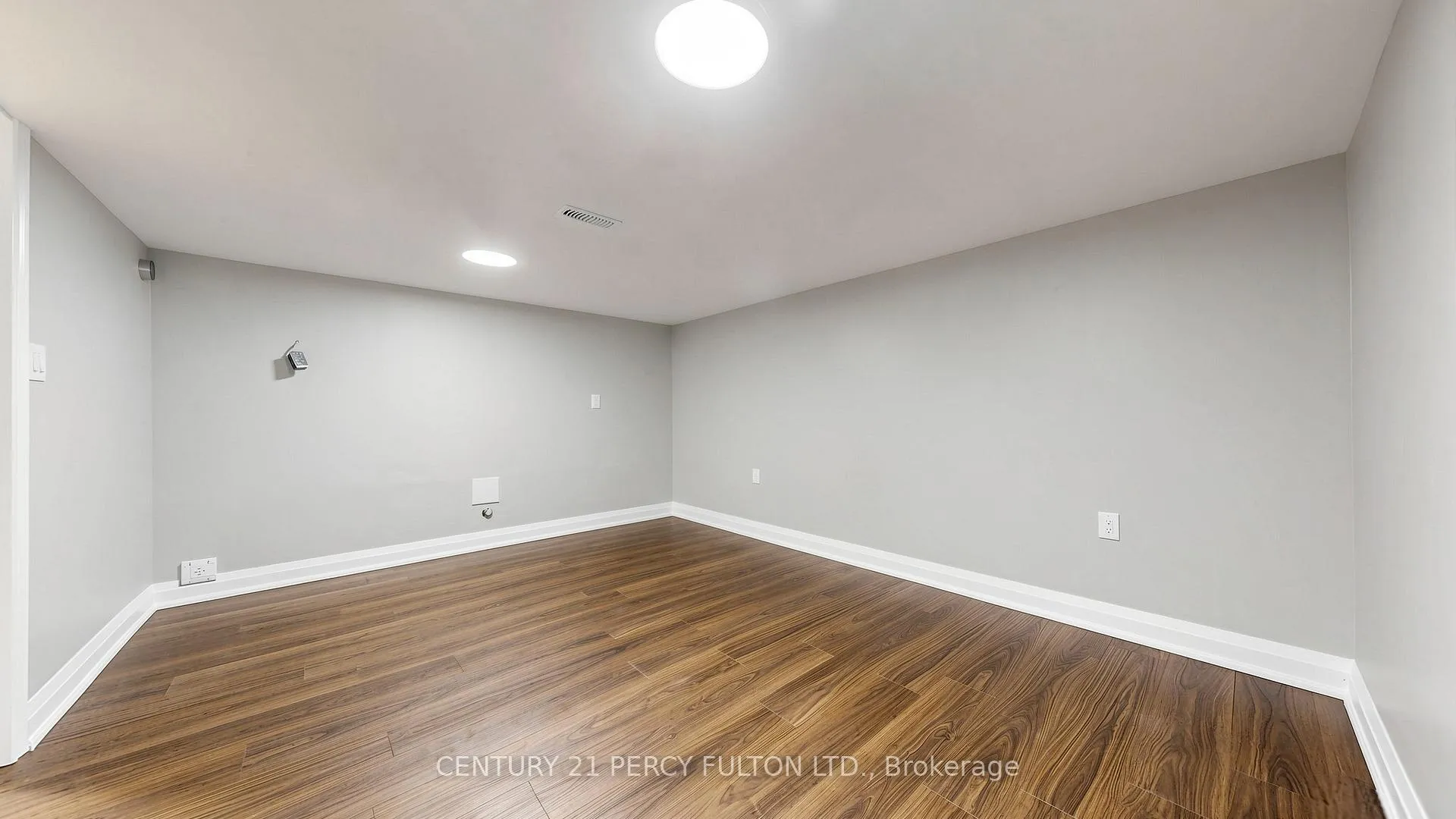 Photo 26 of 293 Kinmount Crescent, Oshawa, Lakeview — HOMEH