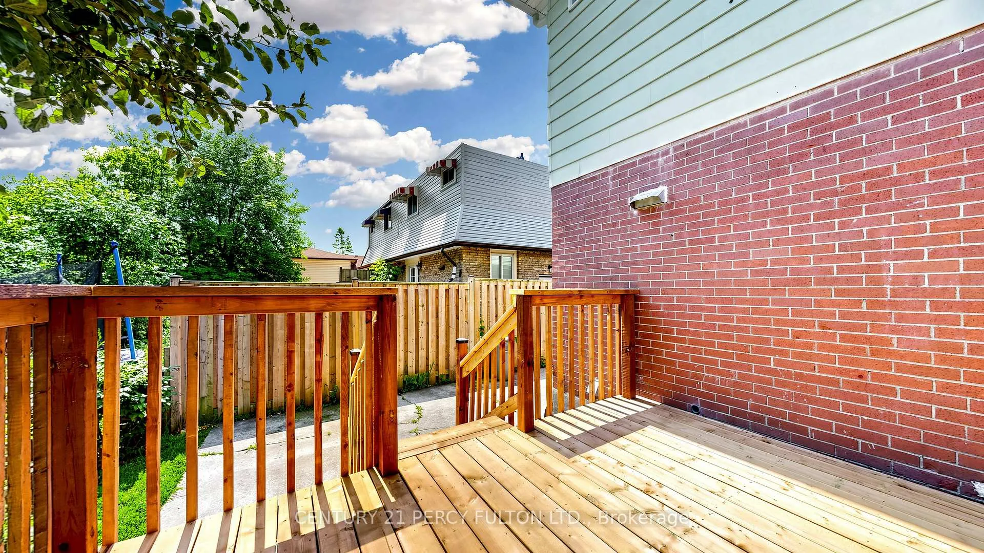 Photo 35 of 293 Kinmount Crescent, Oshawa, Lakeview — HOMEH