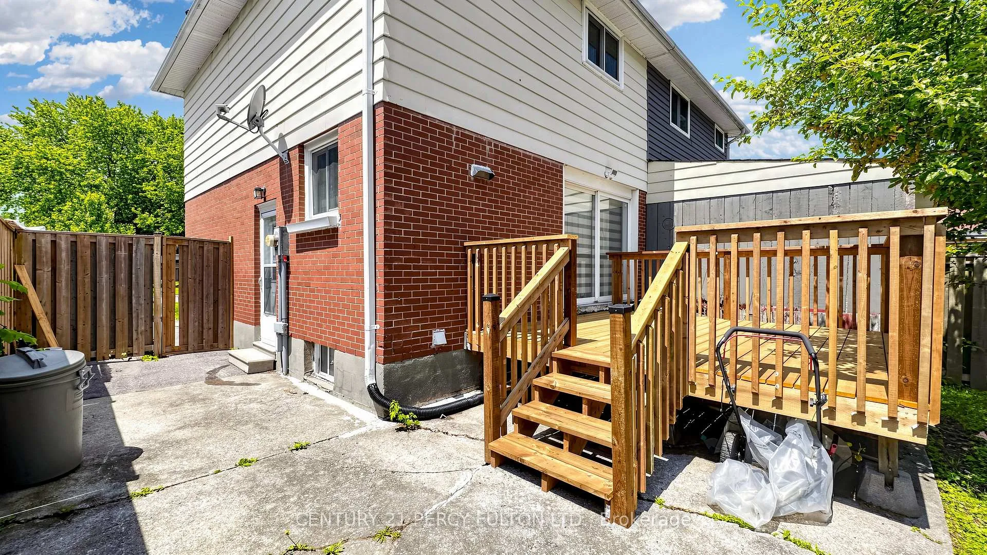 Photo 40 of 293 Kinmount Crescent, Oshawa, Lakeview — HOMEH