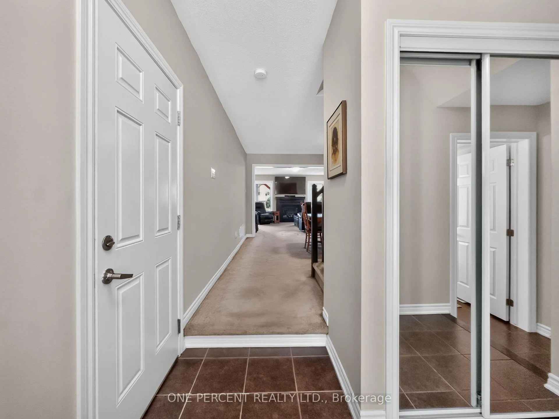 Photo 5 of 357 Sweet Grass Circle, Ottawa, Barrhaven - Half Moon Bay — HOMEH