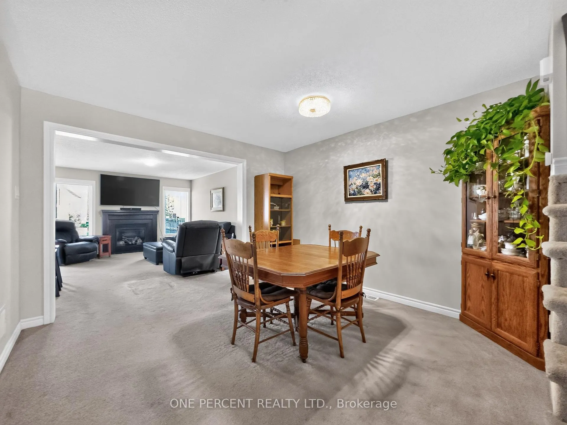 Photo 6 of 357 Sweet Grass Circle, Ottawa, Barrhaven - Half Moon Bay — HOMEH