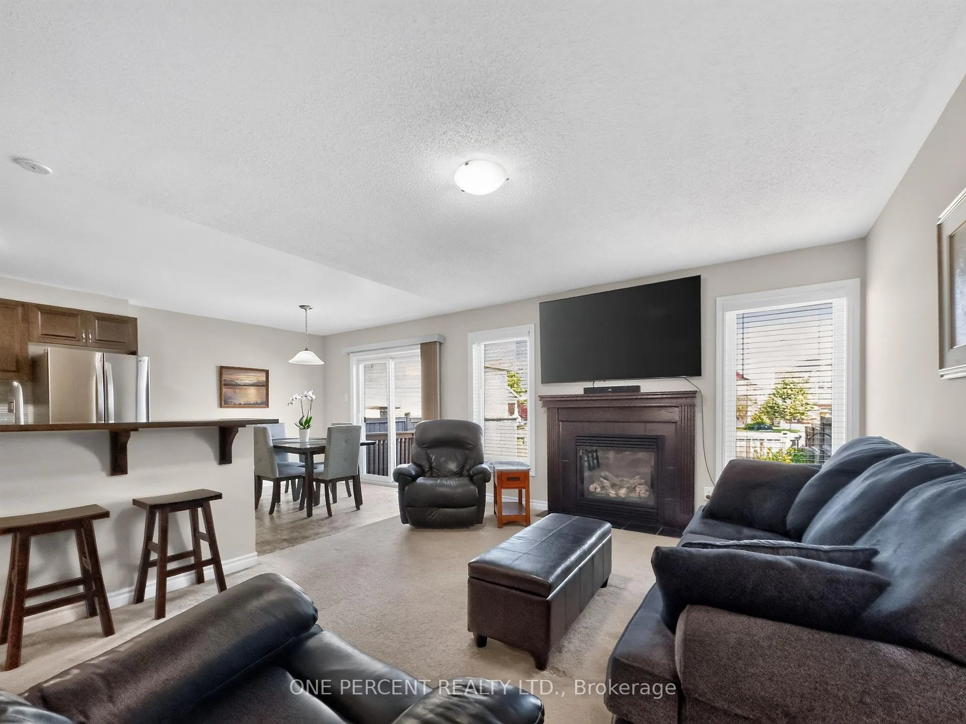Photo 9 of 357 Sweet Grass Circle, Ottawa, Barrhaven - Half Moon Bay — HOMEH