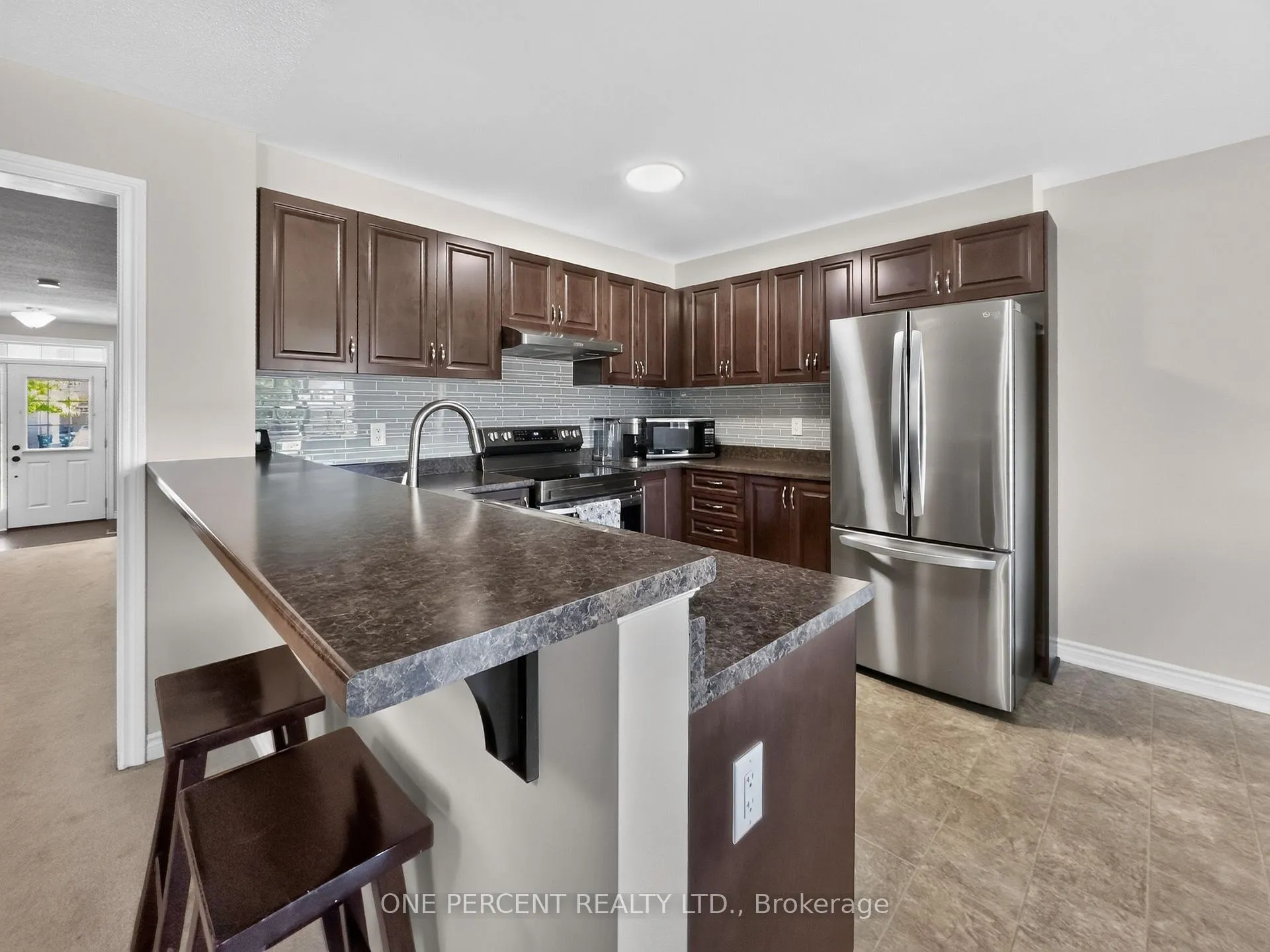 Photo 12 of 357 Sweet Grass Circle, Ottawa, Barrhaven - Half Moon Bay — HOMEH