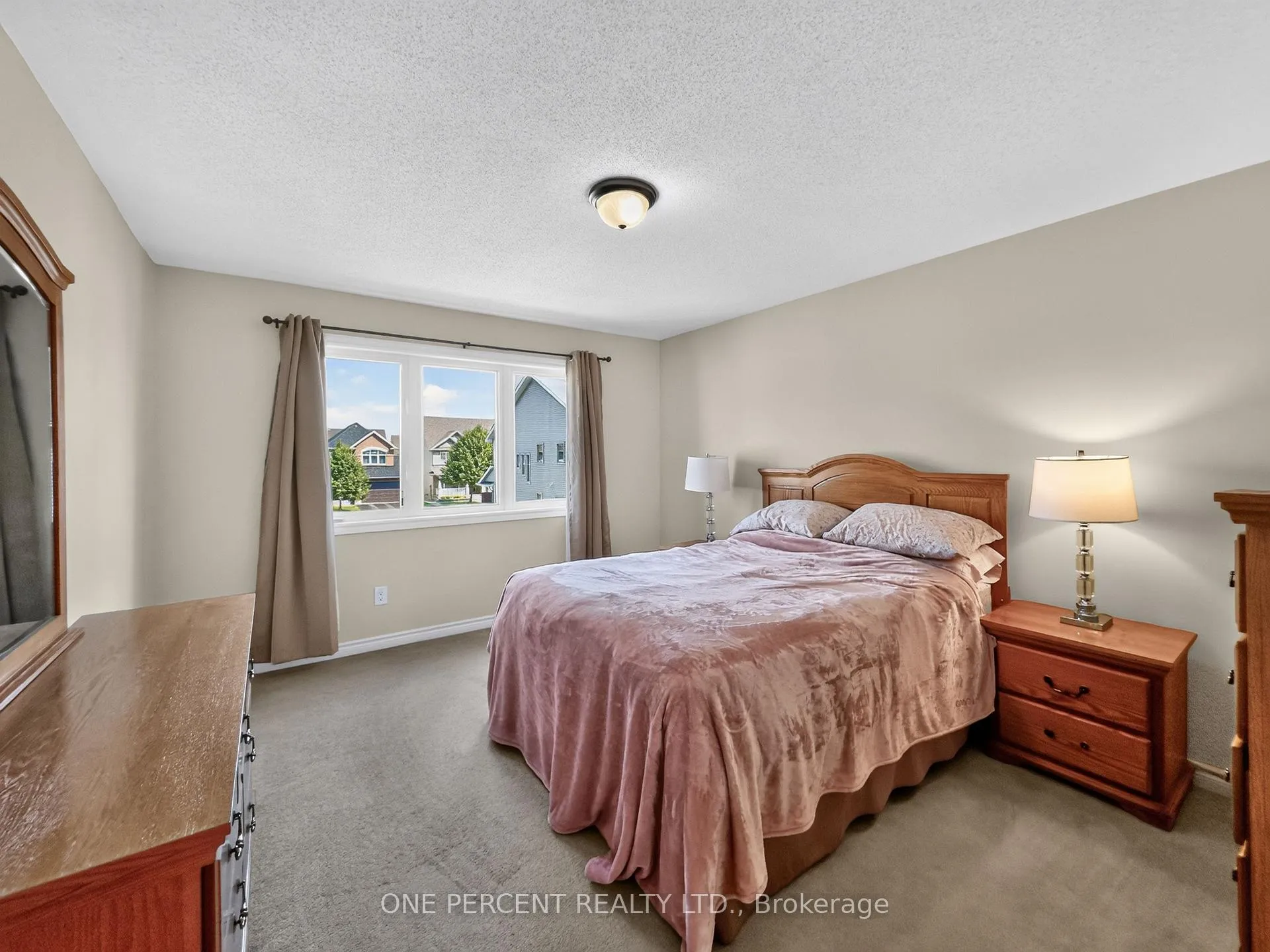 Photo 17 of 357 Sweet Grass Circle, Ottawa, Barrhaven - Half Moon Bay — HOMEH