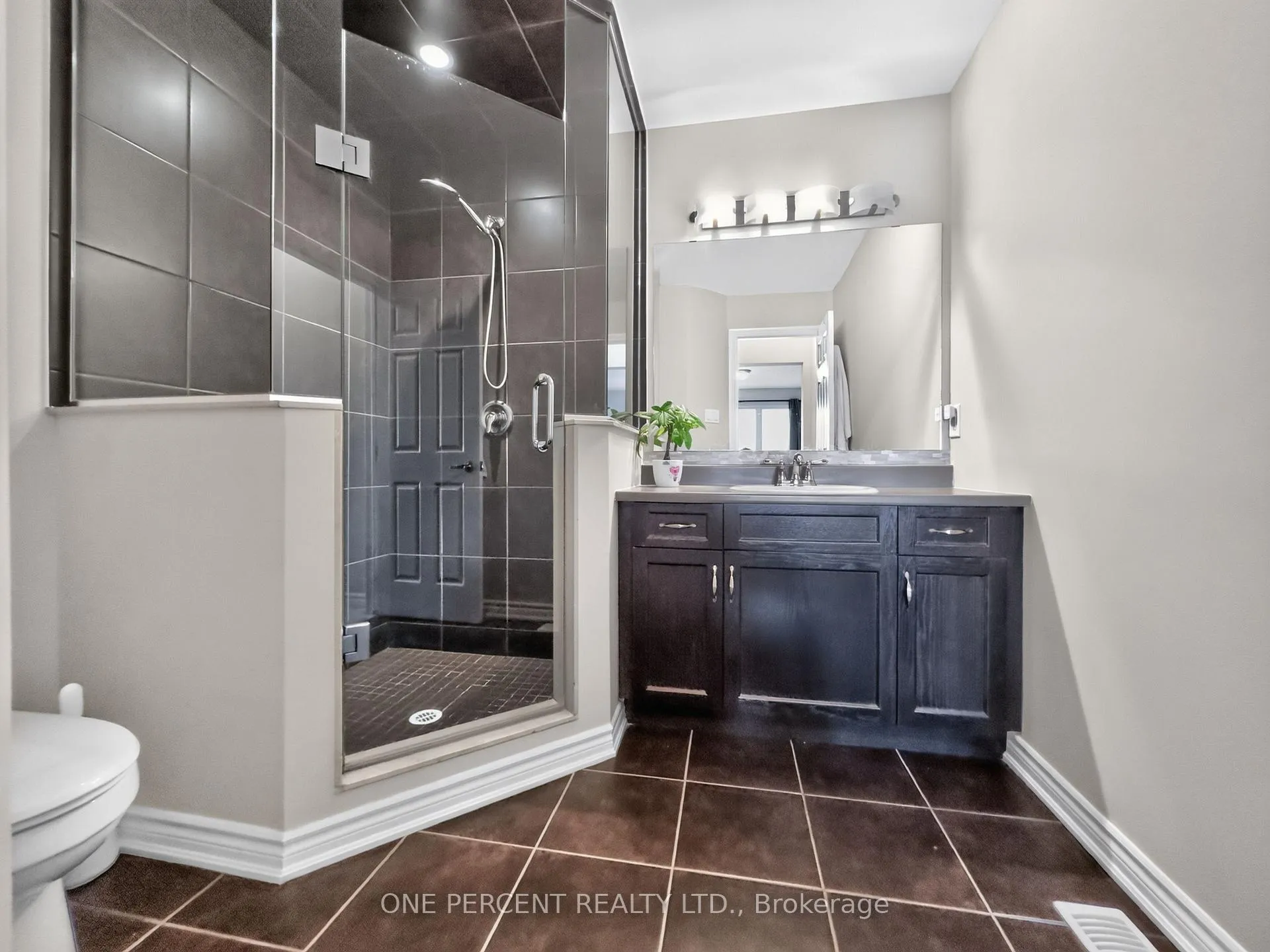 Photo 19 of 357 Sweet Grass Circle, Ottawa, Barrhaven - Half Moon Bay — HOMEH