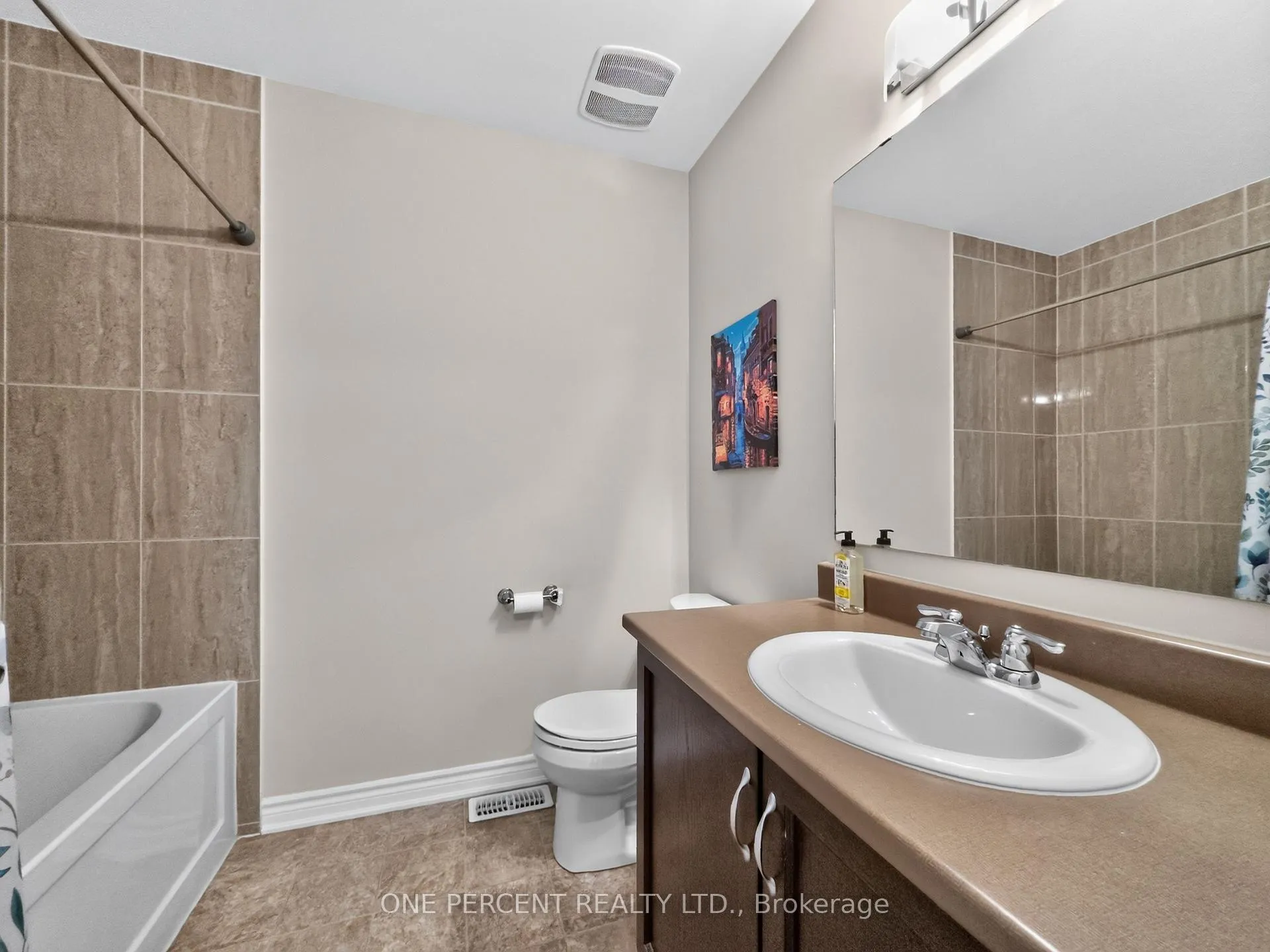 Photo 23 of 357 Sweet Grass Circle, Ottawa, Barrhaven - Half Moon Bay — HOMEH