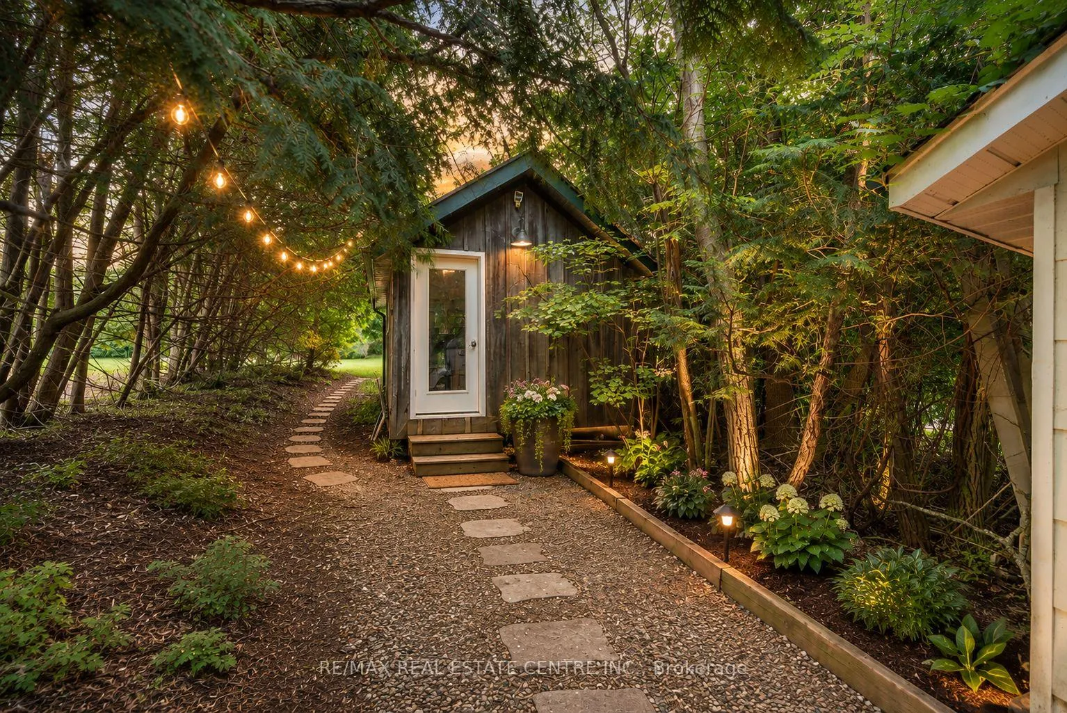 Photo 14 of 2 Cedar Drive, Caledon, Rural Caledon — HOMEH
