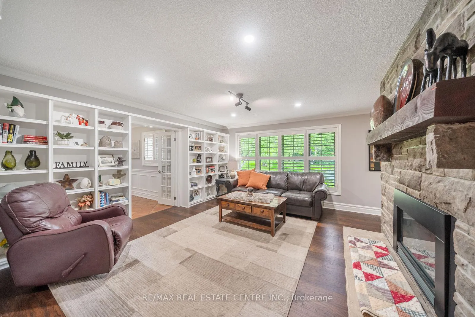 Photo 36 of 2 Cedar Drive, Caledon, Rural Caledon — HOMEH