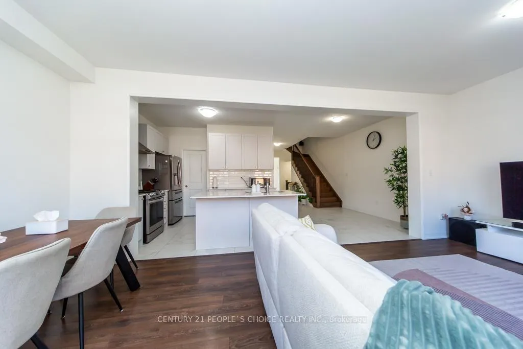 Photo 17 of 162 Ogston Crescent, Whitby, Rural Whitby — HOMEH