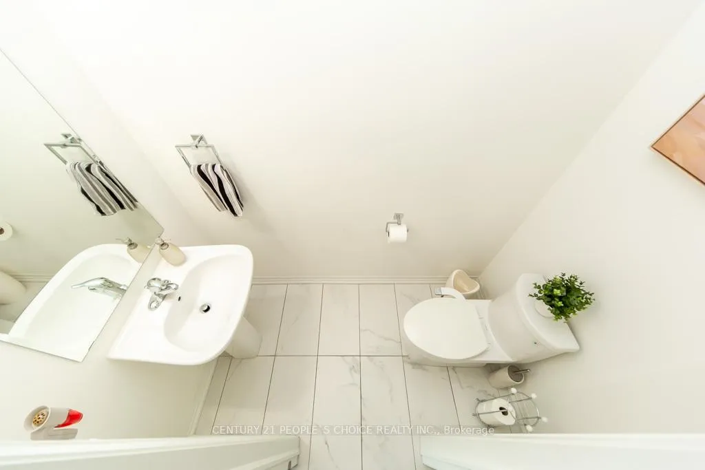 Photo 26 of 162 Ogston Crescent, Whitby, Rural Whitby — HOMEH
