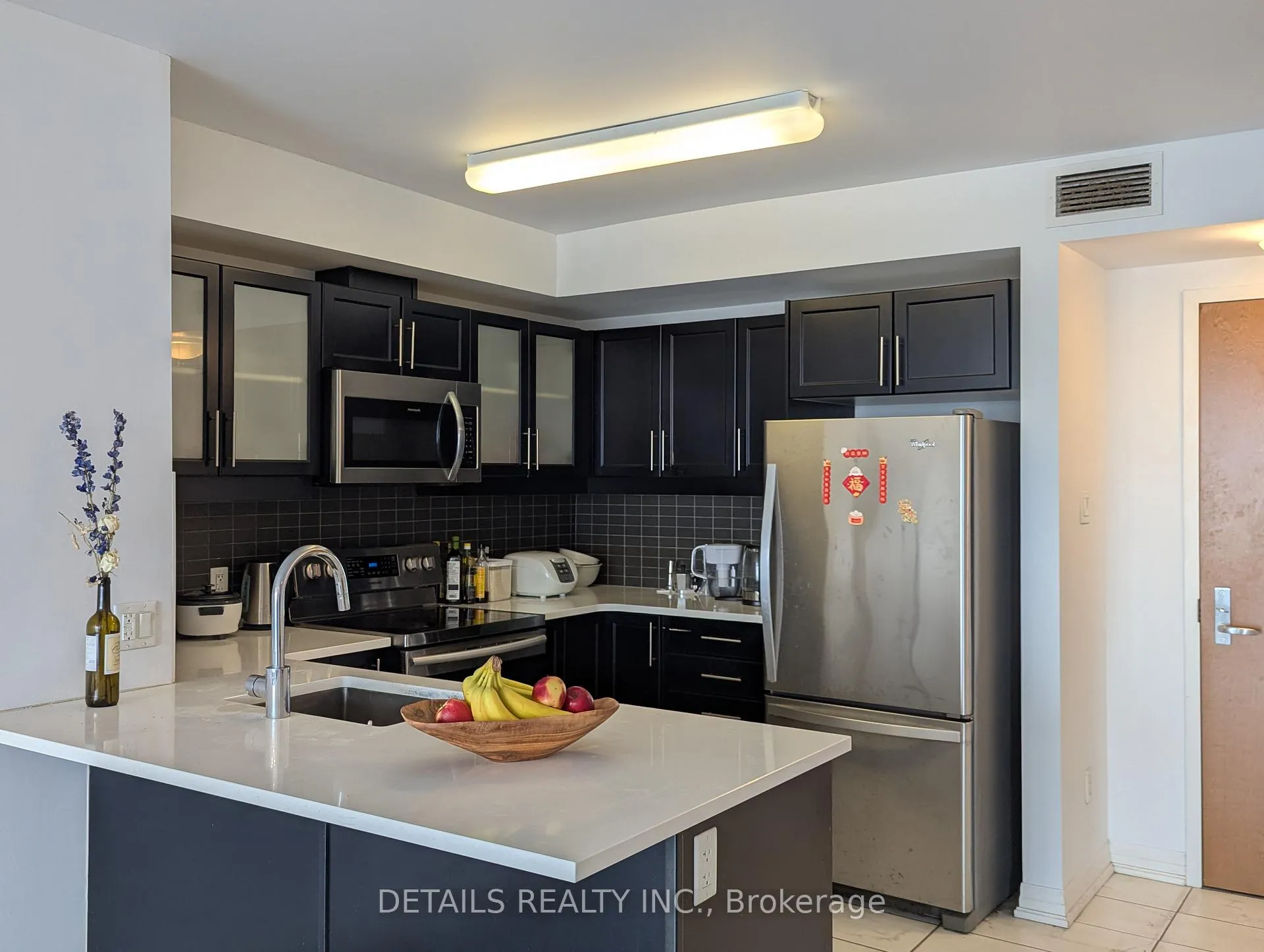 Photo 4 of Unit 2102, 195 Besserer Street, Ottawa, Sandy Hill — HOMEH