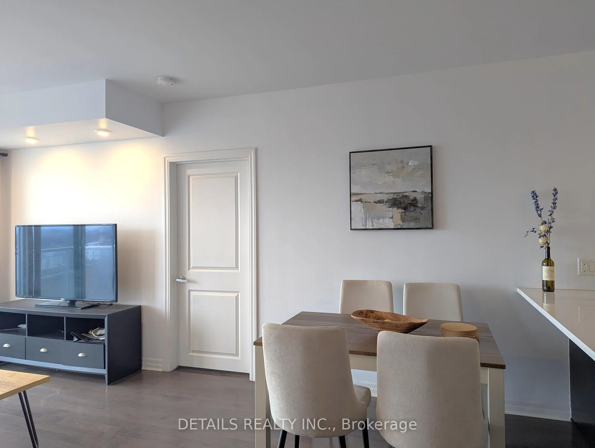Photo 10 of Unit 2102, 195 Besserer Street, Ottawa, Sandy Hill — HOMEH