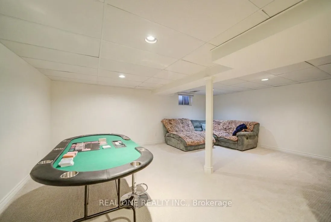 Photo 38 of Unit 30, 1606 Lancaster Drive, Oakville, Falgarwood — HOMEH