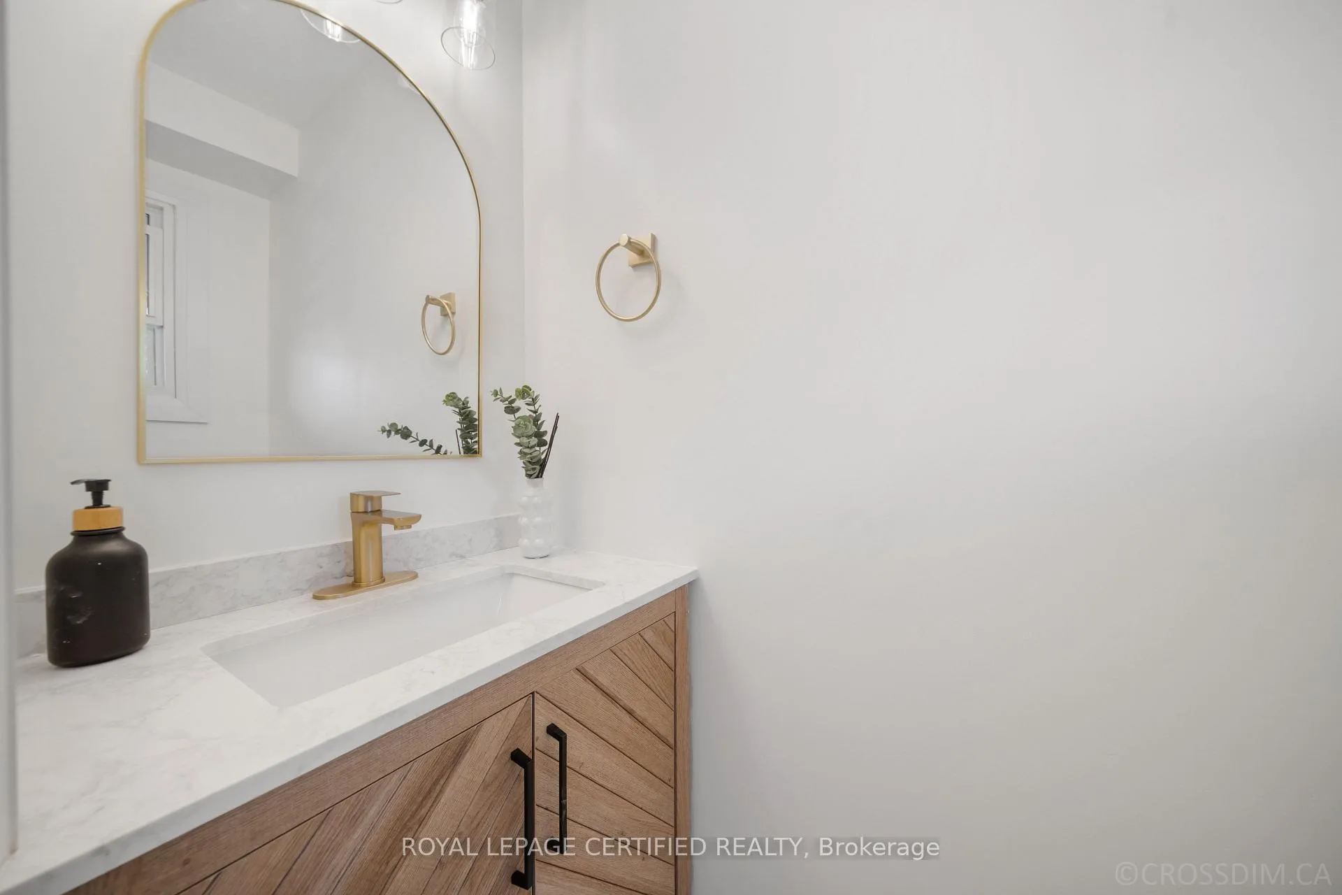 Photo 6 of 49 Skegby Road, Brampton, Brampton North — HOMEH