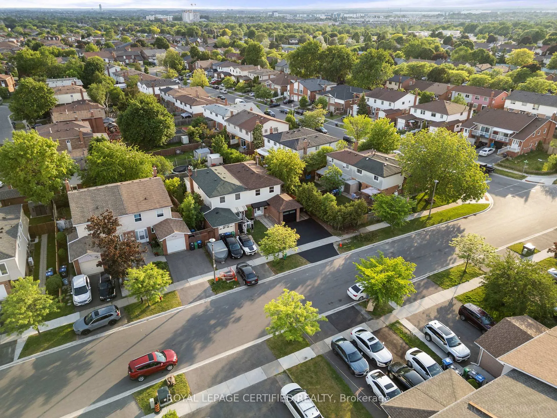 Photo 39 of 49 Skegby Road, Brampton, Brampton North — HOMEH