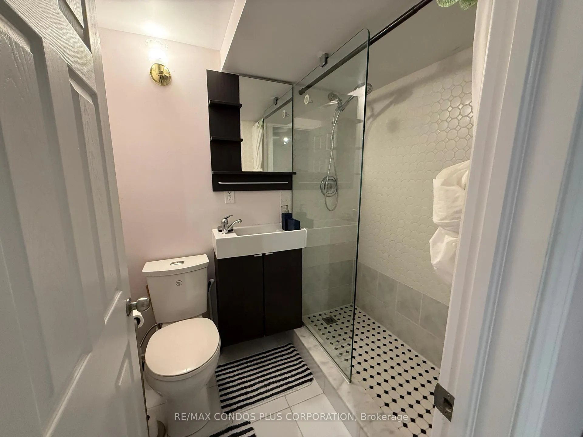 Photo 11 of Unit Lower Level #A, 7 Mckelvey Drive, Markham, Aileen-Willowbrook — HOMEH