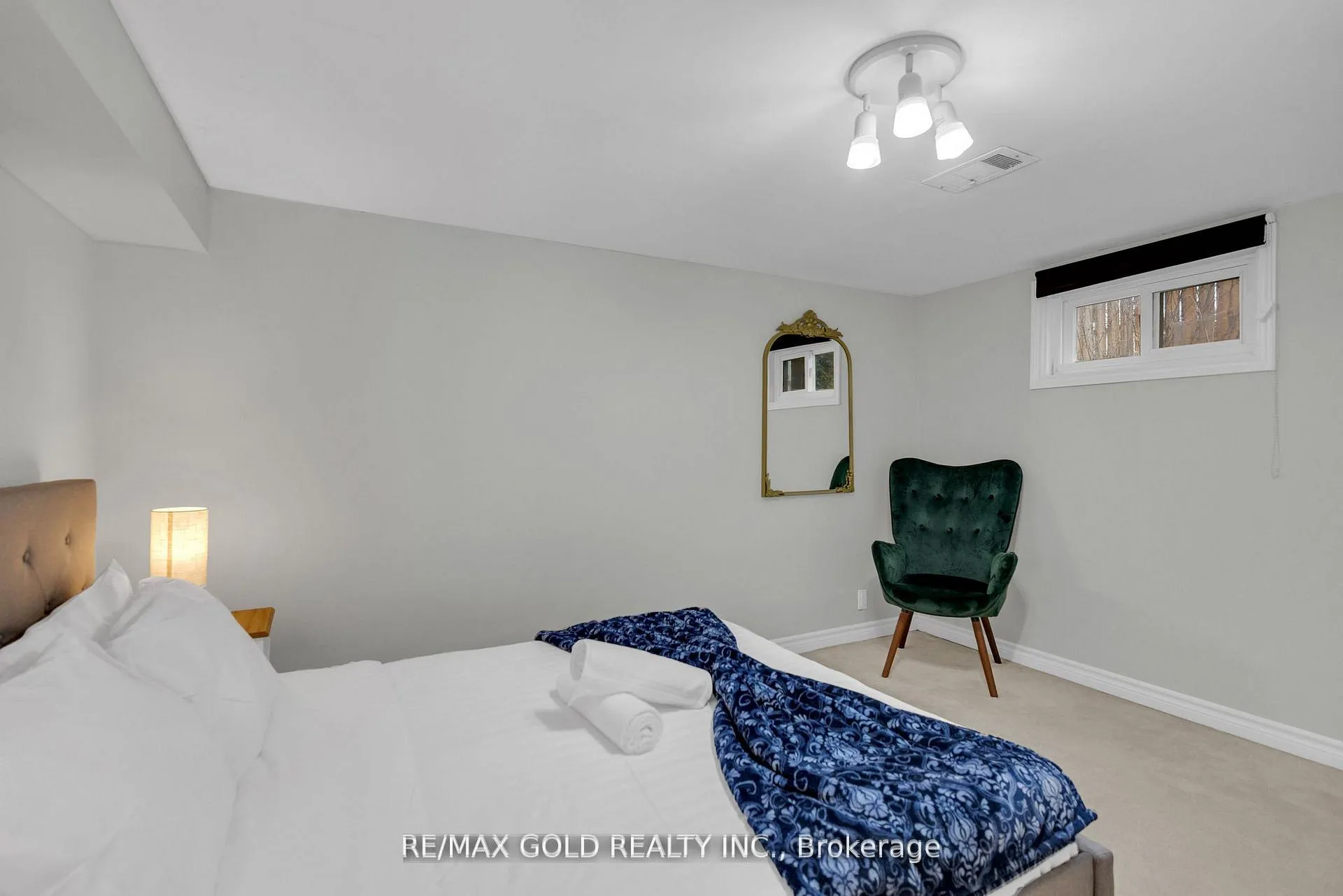 Photo 26 of 462 Samford Place, Oakville, West — HOMEH