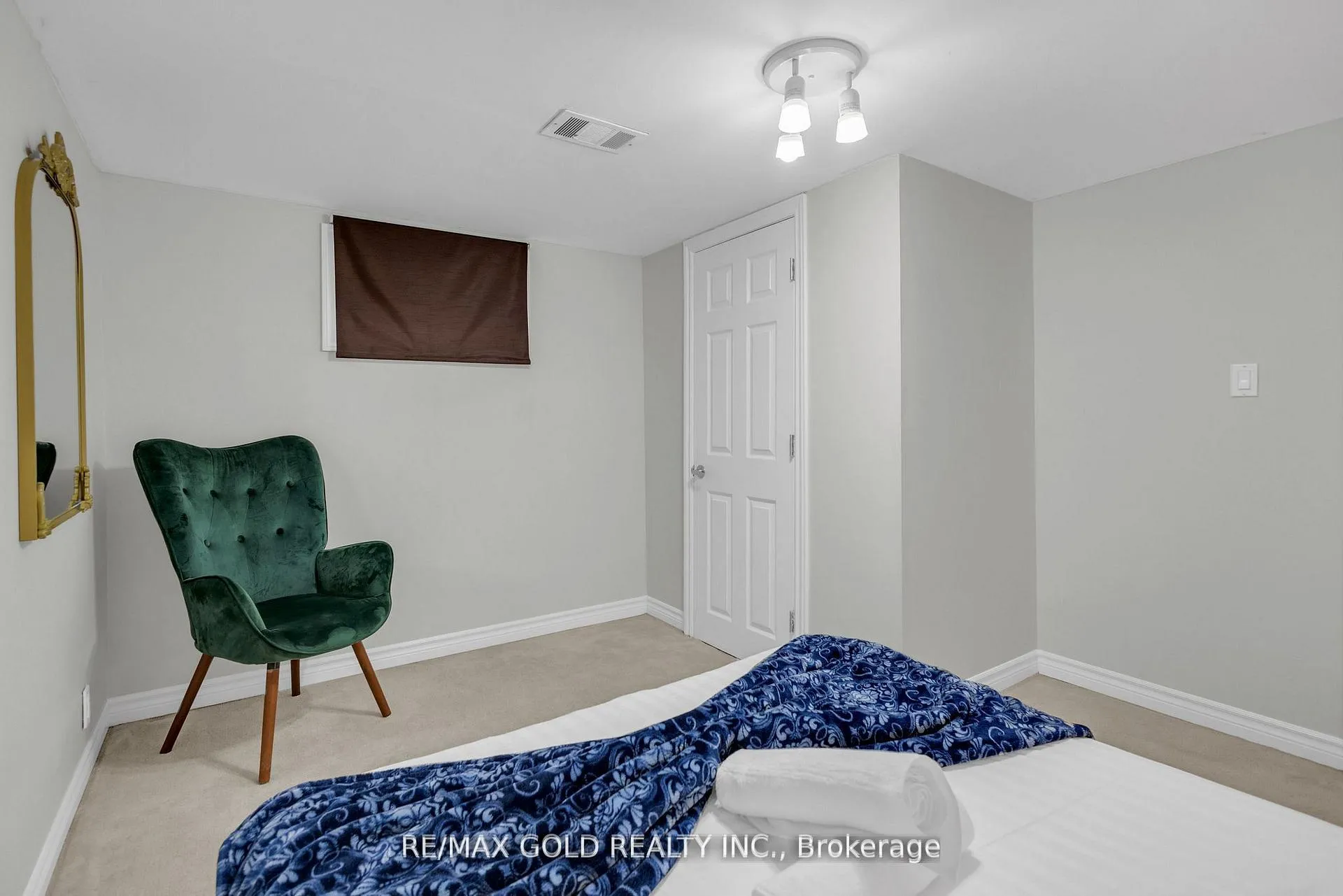 Photo 27 of 462 Samford Place, Oakville, West — HOMEH