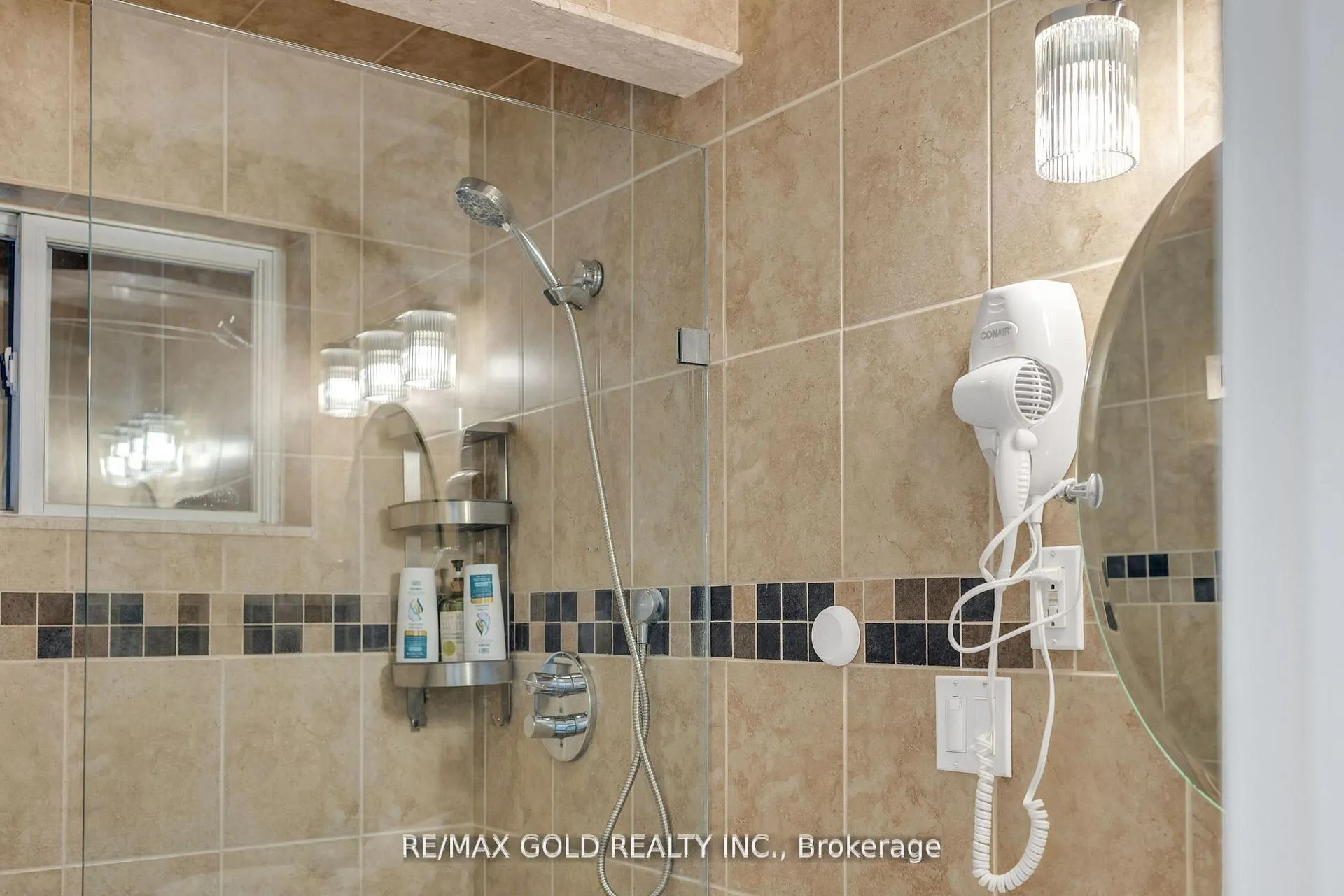 Photo 43 of 462 Samford Place, Oakville, West — HOMEH
