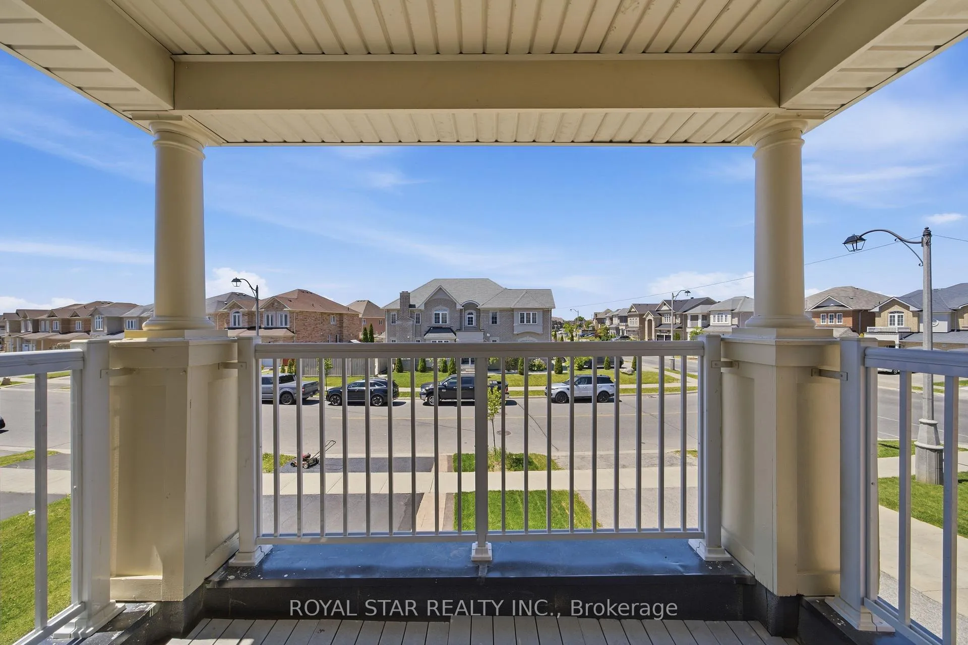 Photo 19 of 75 Skyvalley Drive, Brampton, Bram East — HOMEH