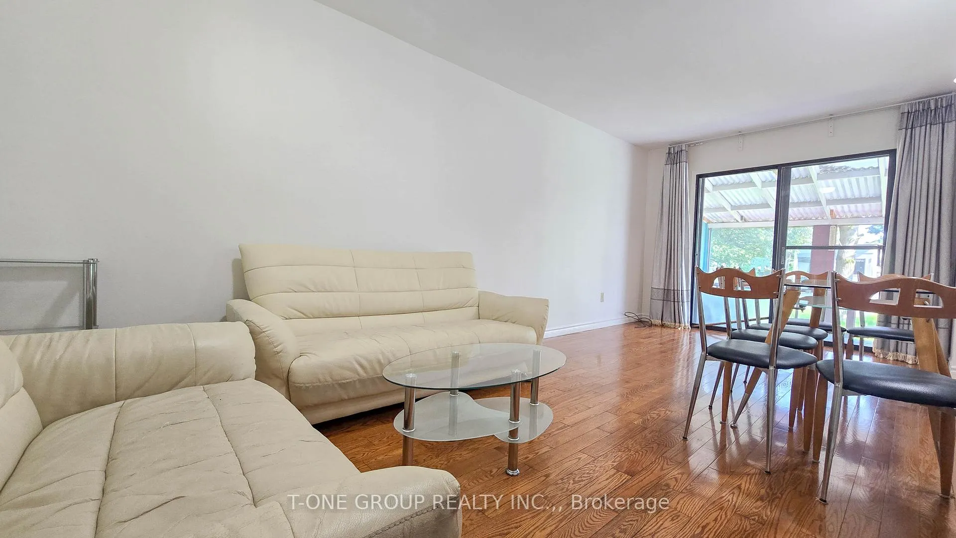 Photo 8 of 25 Duxford Crescent, Markham, Milliken Mills East — HOMEH