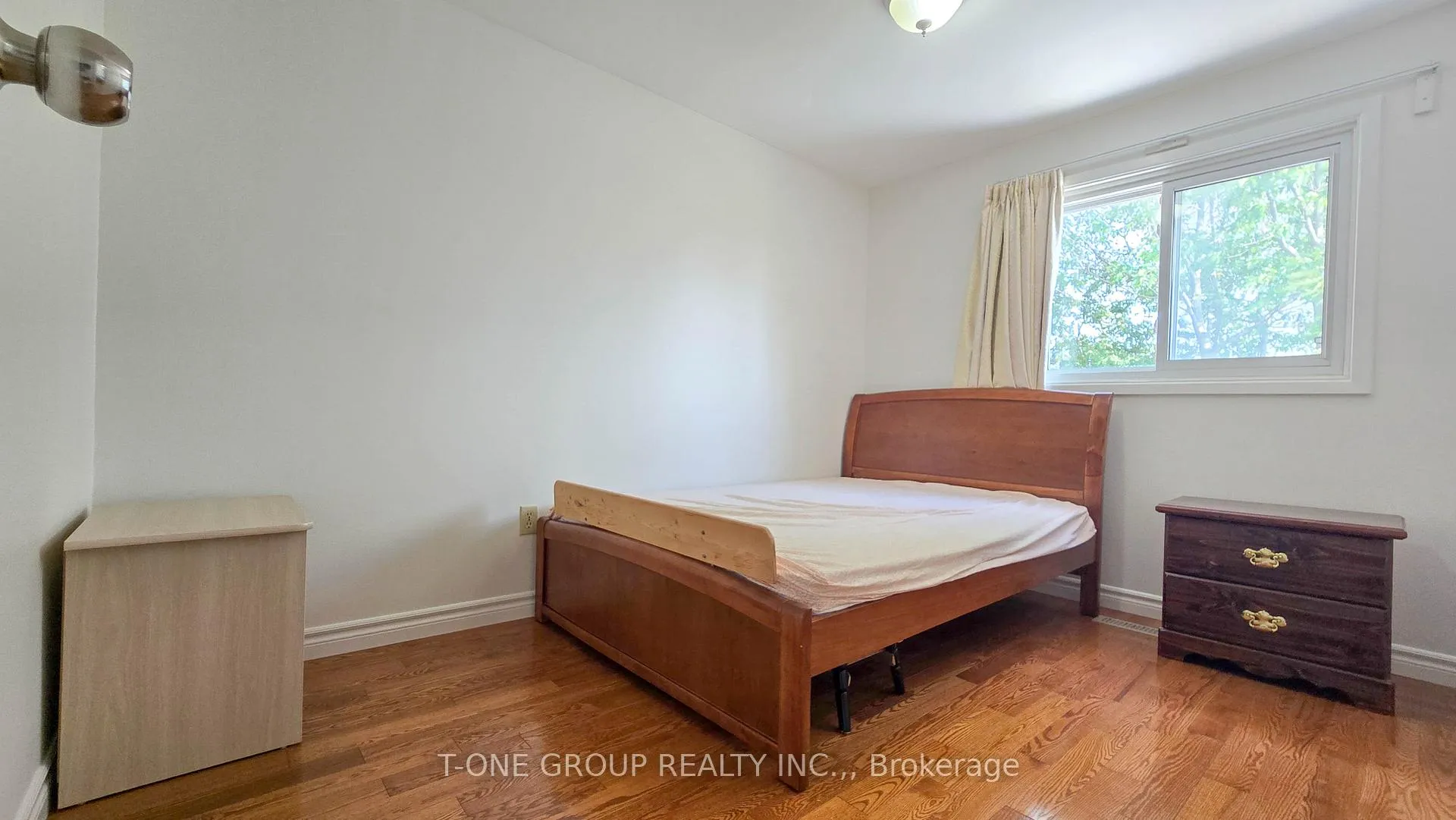 Photo 10 of 25 Duxford Crescent, Markham, Milliken Mills East — HOMEH