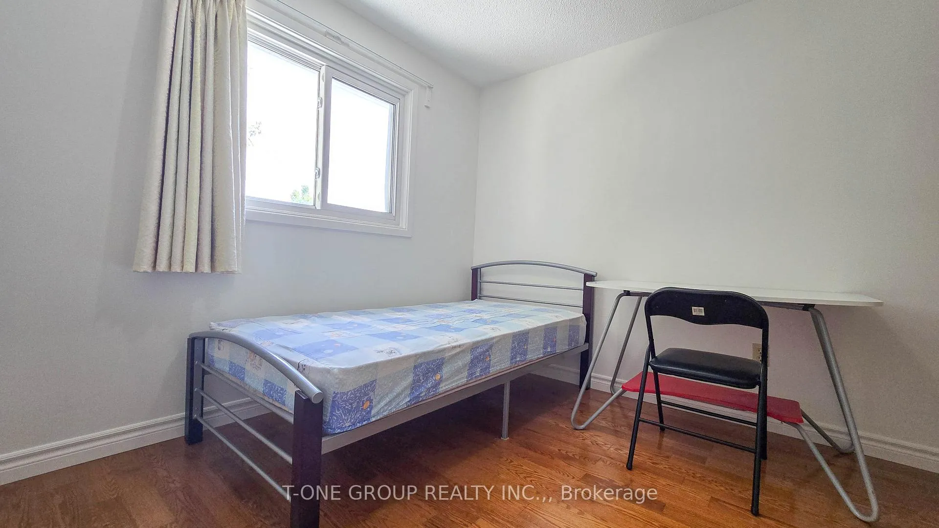 Photo 11 of 25 Duxford Crescent, Markham, Milliken Mills East — HOMEH