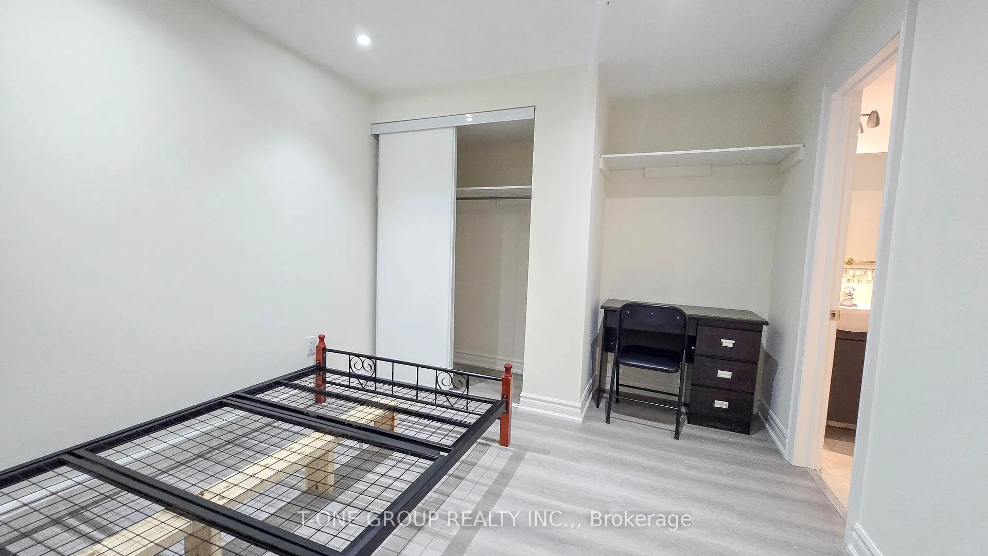 Photo 17 of 25 Duxford Crescent, Markham, Milliken Mills East — HOMEH