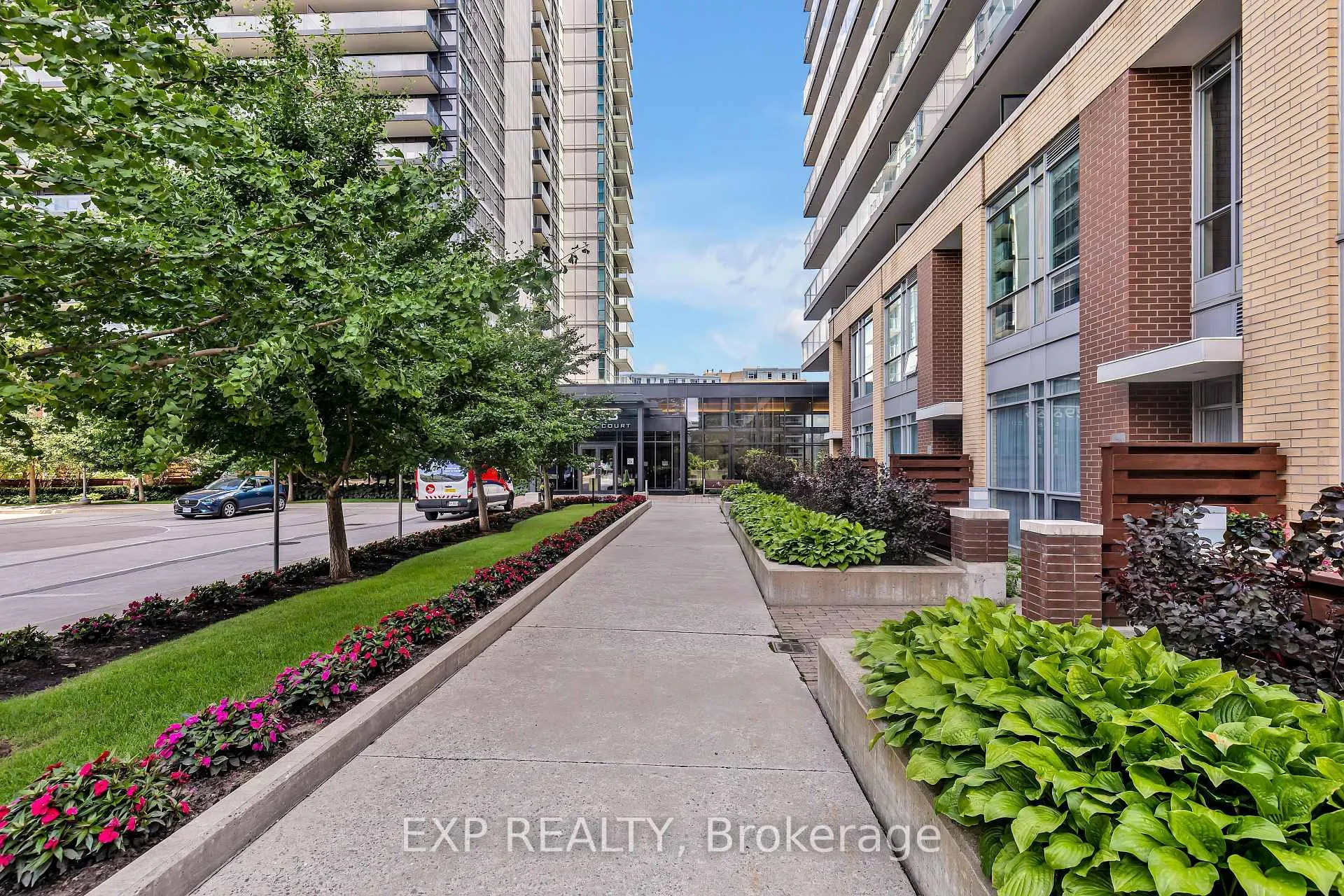 Photo 4 of Unit 2508, 29 Singer Court, North York, Bayview Village — HOMEH