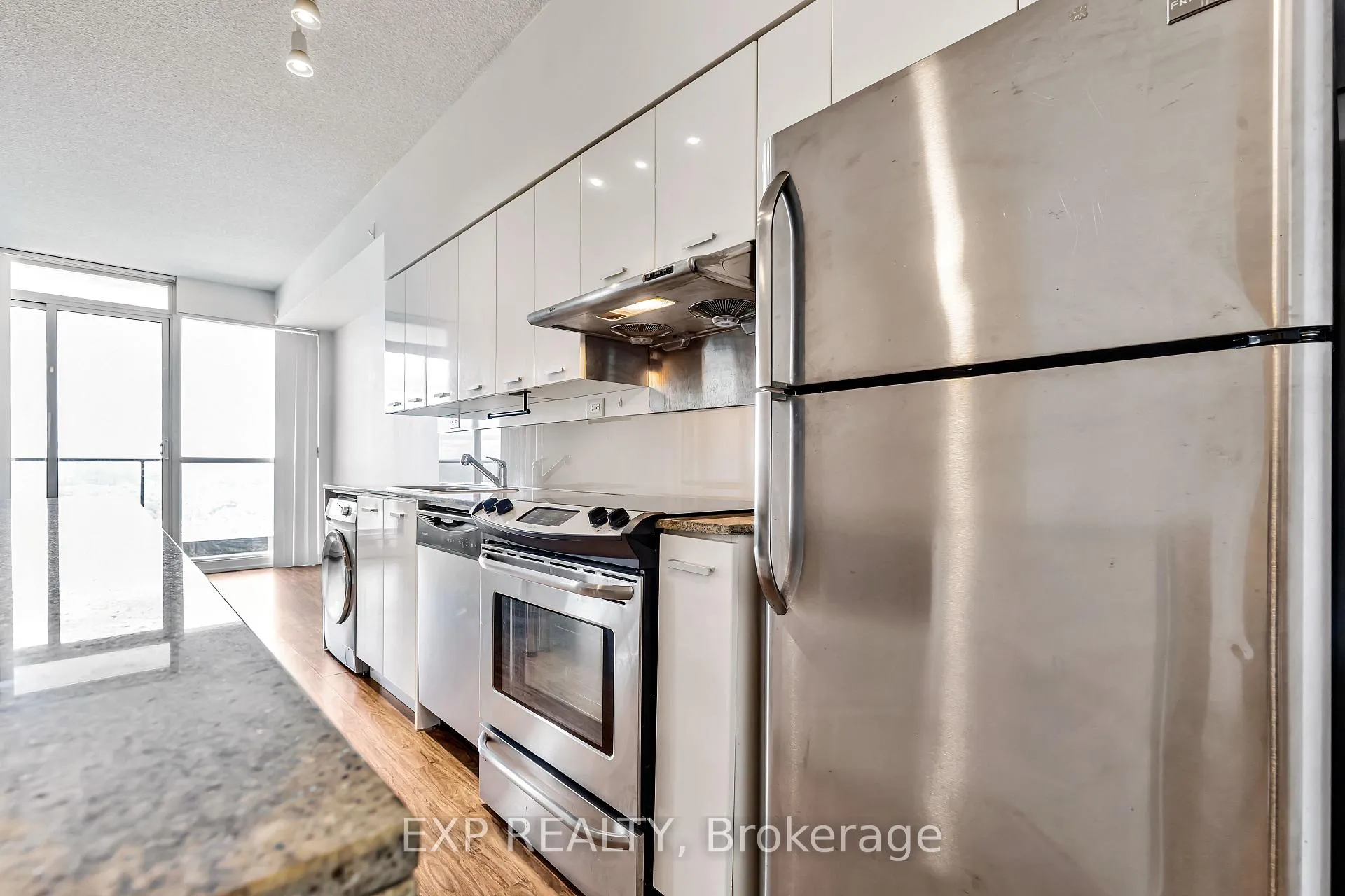 Photo 9 of Unit 2508, 29 Singer Court, North York, Bayview Village — HOMEH