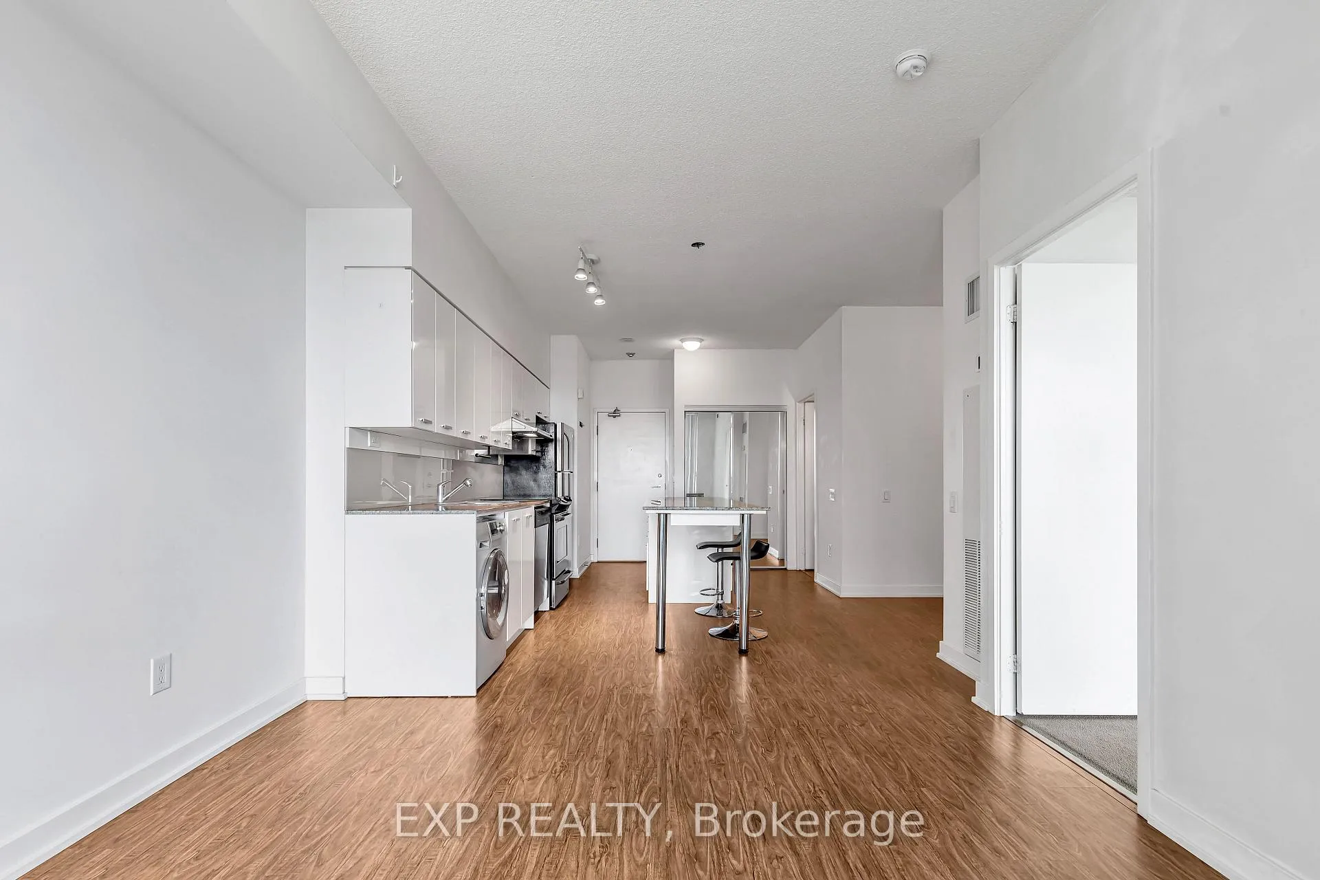 Photo 12 of Unit 2508, 29 Singer Court, North York, Bayview Village — HOMEH