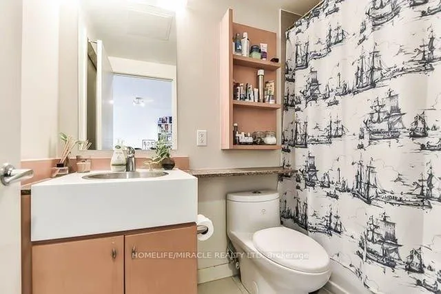 Photo 12 of Unit 5111, 35 Mariner Drive, Toronto, Waterfront Communities — HOMEH