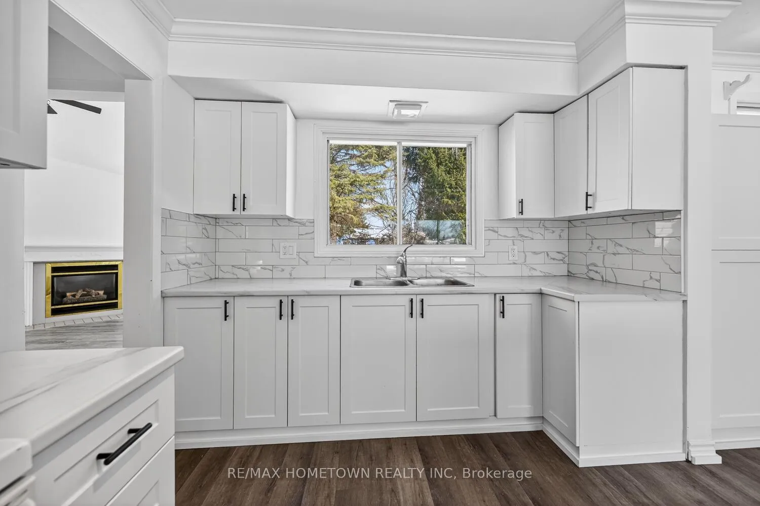 Photo 13 of 31 Vanier Drive, Brockville, Brockville — HOMEH