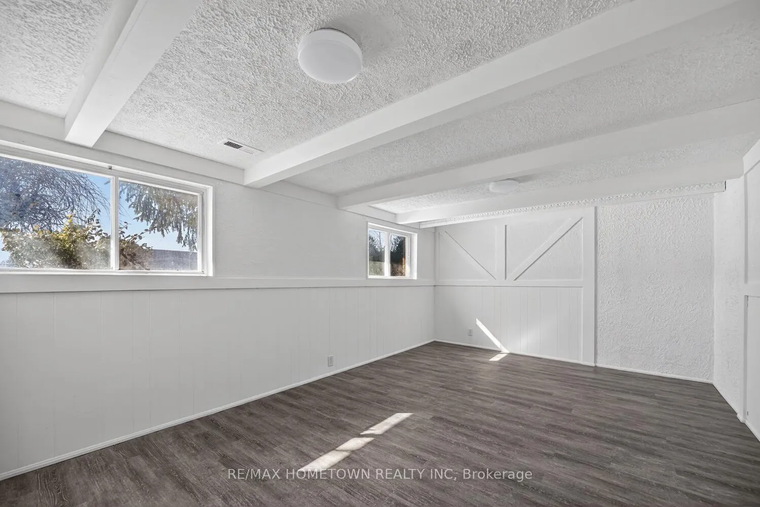 Photo 27 of 31 Vanier Drive, Brockville, Brockville — HOMEH