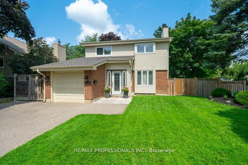 Front of 4199 Gayling Gardens