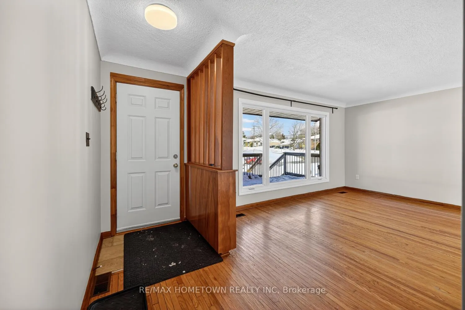 Photo 4 of 189 Reynolds Drive, Brockville, Brockville — HOMEH