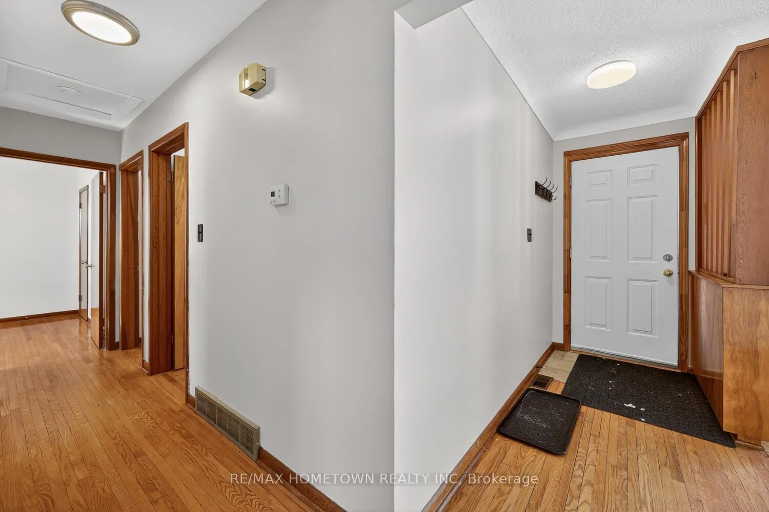 Photo 13 of 189 Reynolds Drive, Brockville, Brockville — HOMEH