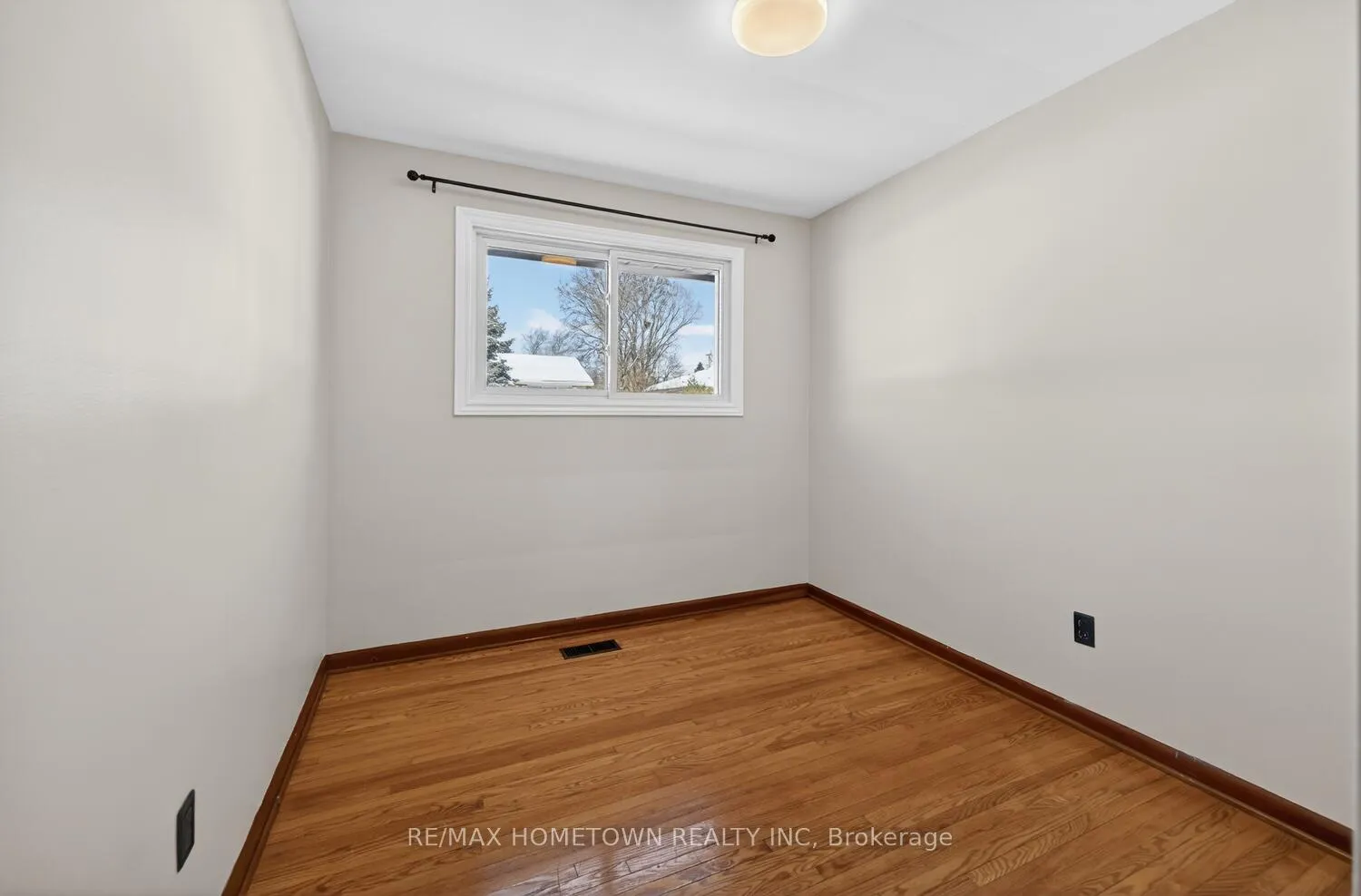 Photo 17 of 189 Reynolds Drive, Brockville, Brockville — HOMEH
