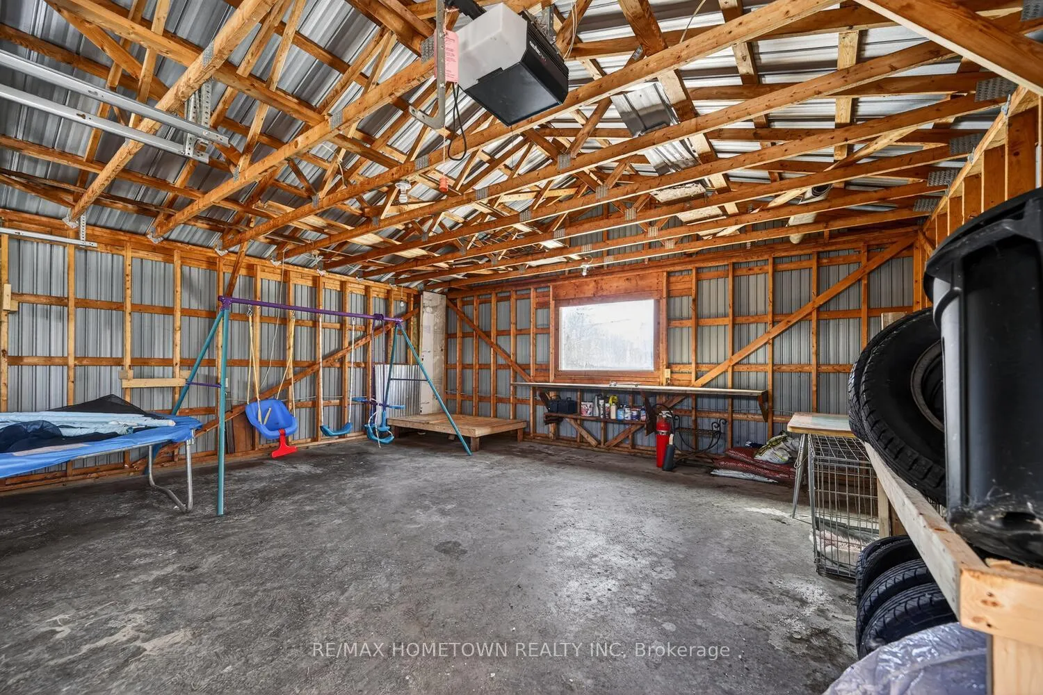 Photo 34 of 189 Reynolds Drive, Brockville, Brockville — HOMEH