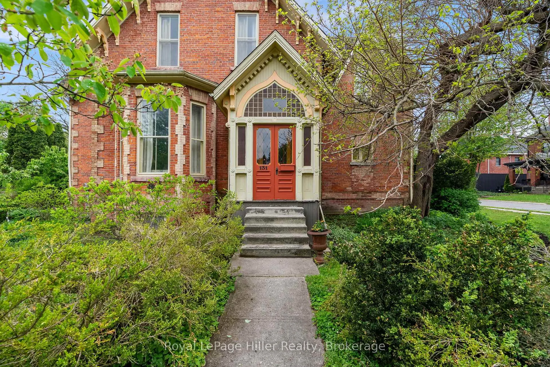 Photo 5 of 131 Huron Street, Stratford — HOMEH