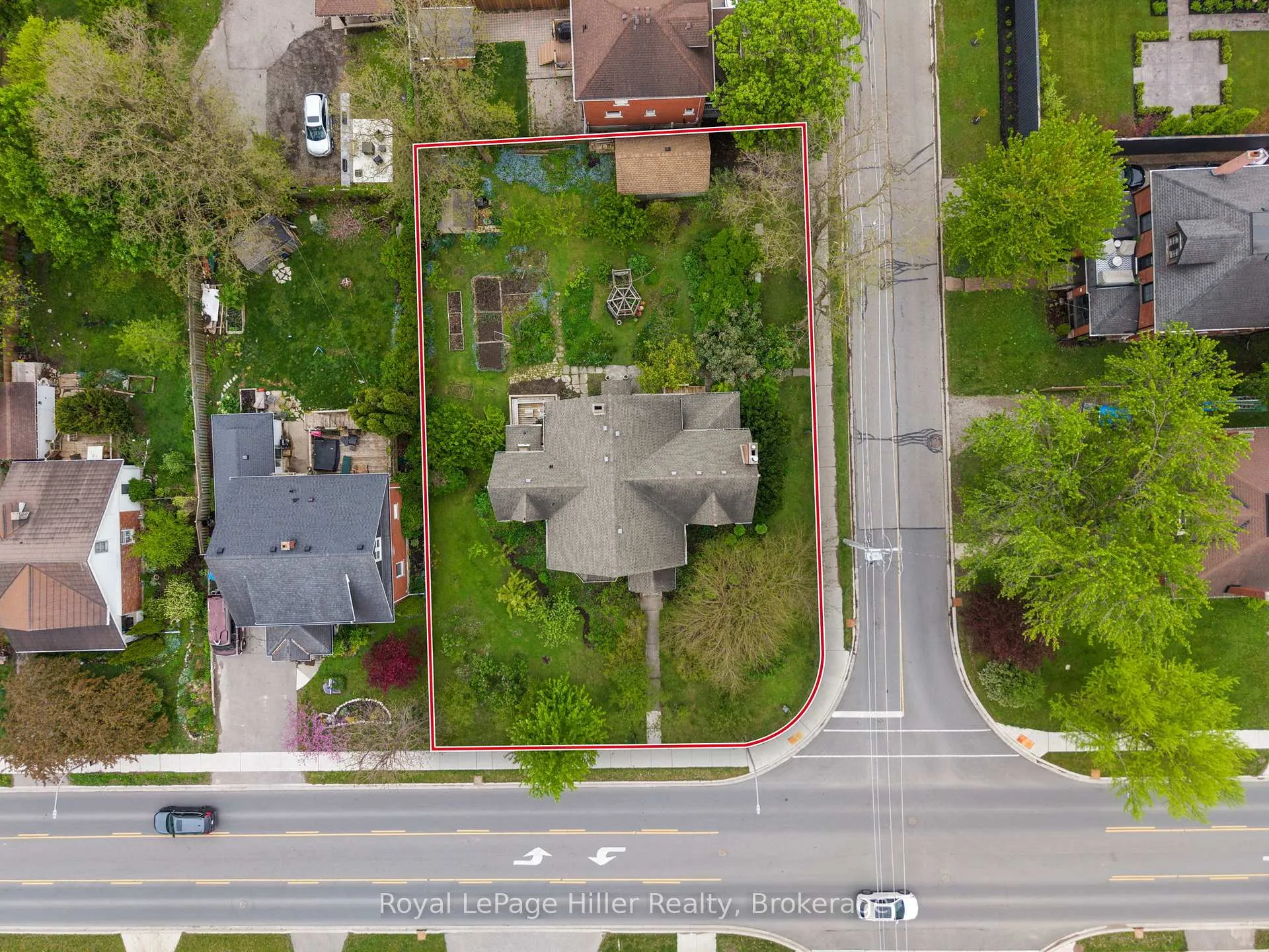 Photo 7 of 131 Huron Street, Stratford — HOMEH