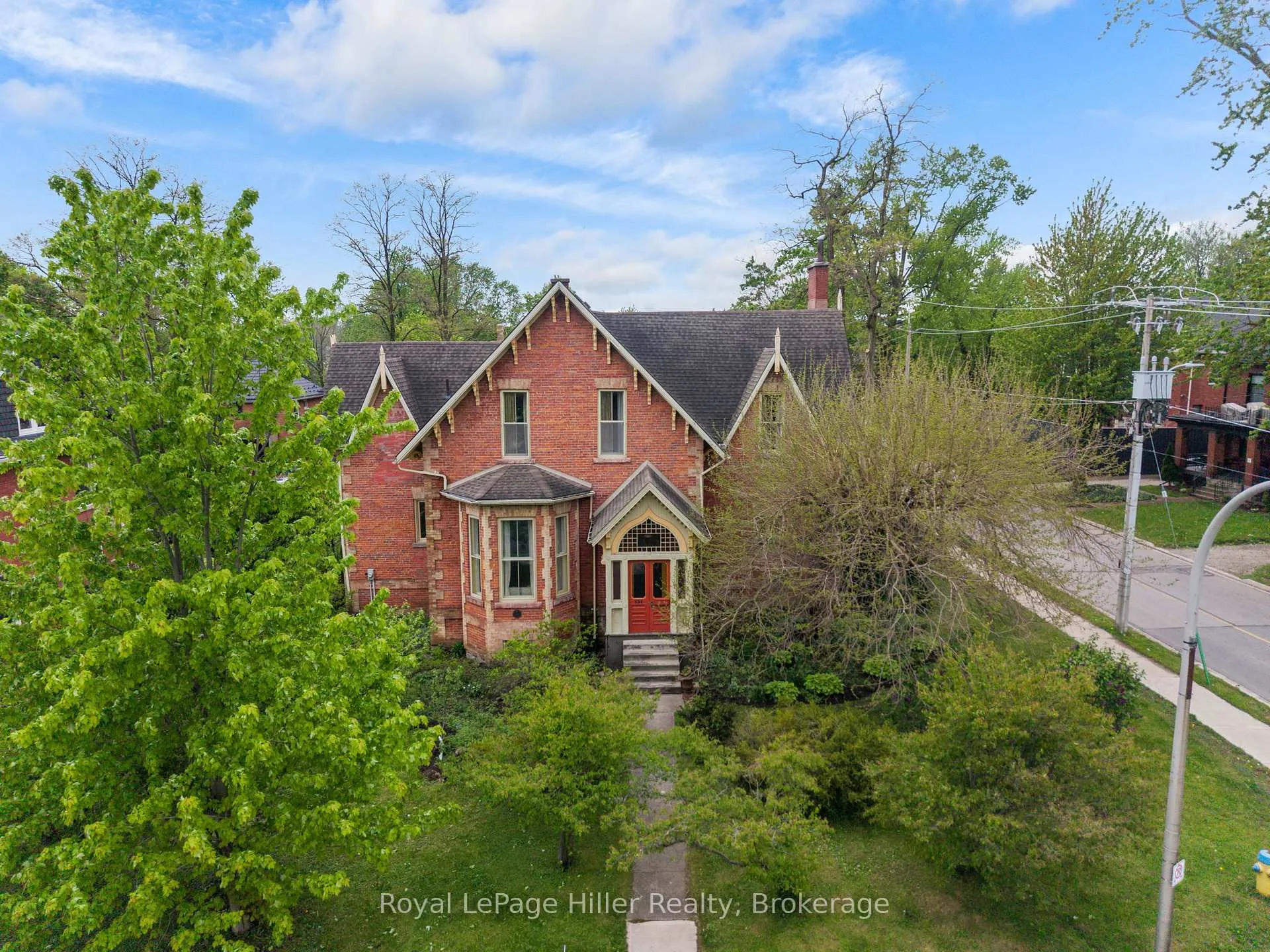 Photo 44 of 131 Huron Street, Stratford — HOMEH