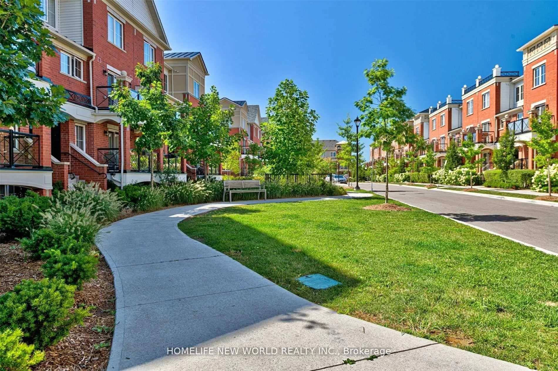 Photo 11 of Unit 22, 2484 Post Road, Oakville, River Oaks — HOMEH