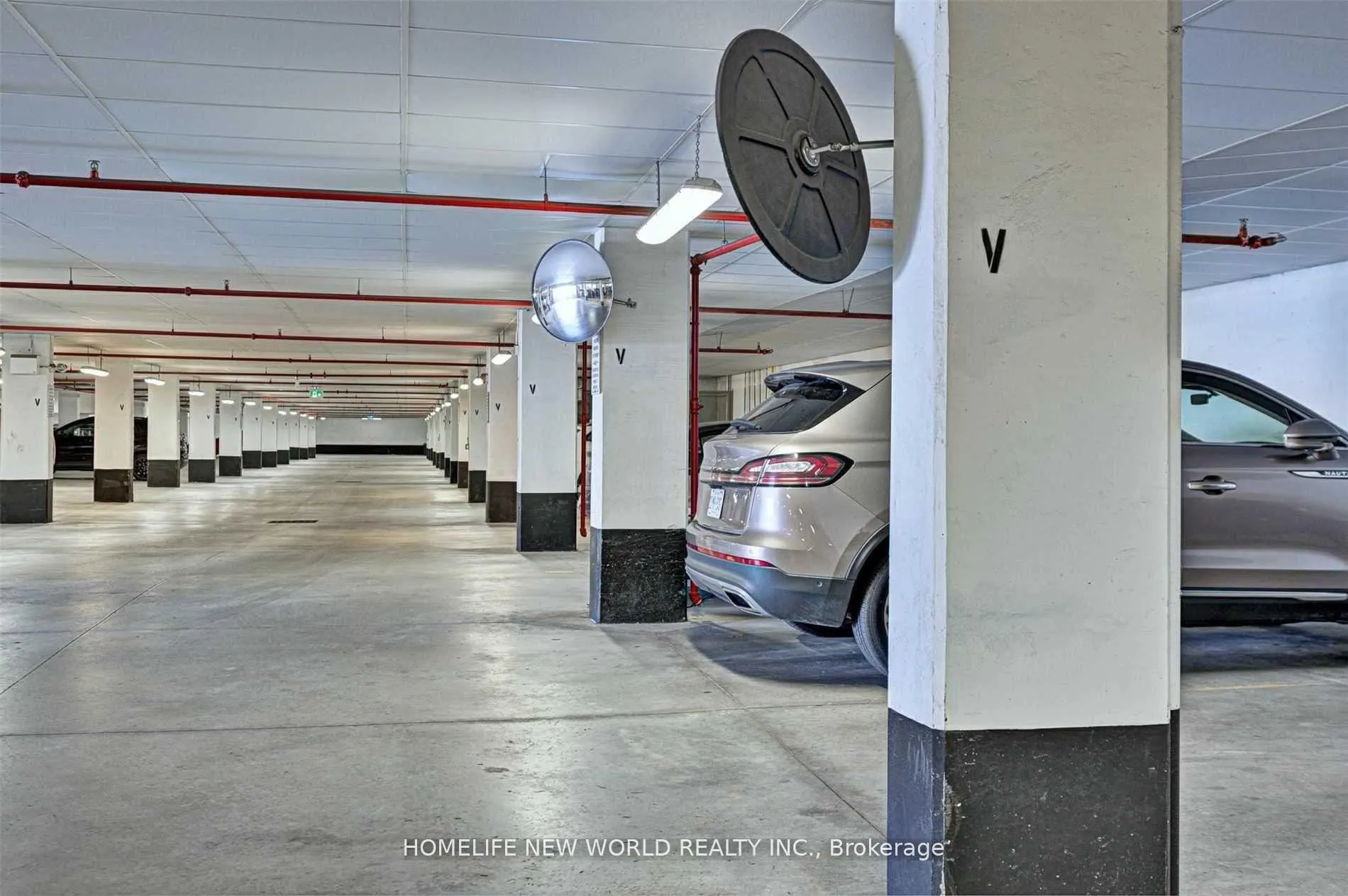 Photo 13 of Unit 22, 2484 Post Road, Oakville, River Oaks — HOMEH