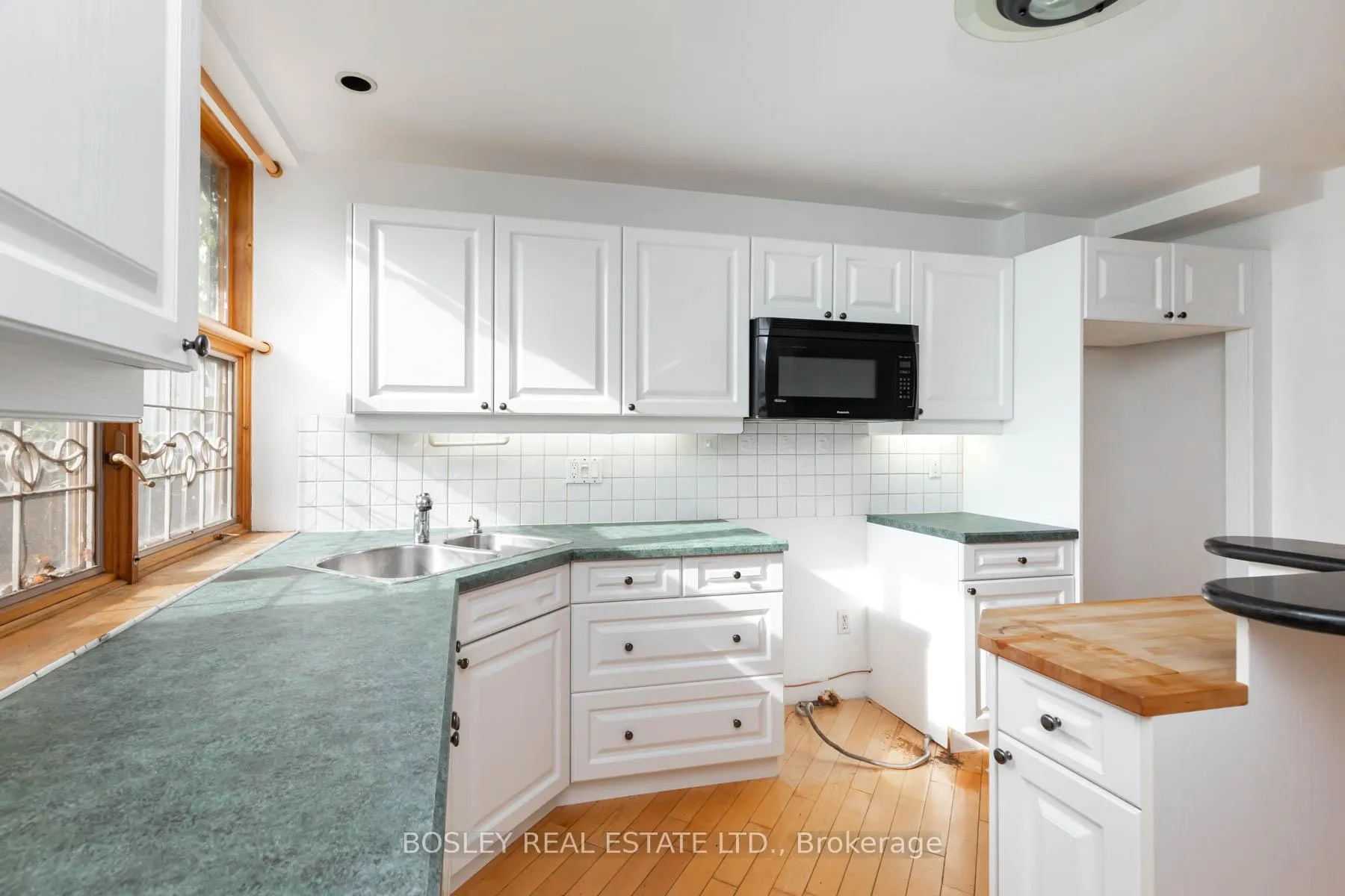 Photo 12 of 415 Wellesley Street E, Toronto, Cabbagetown-South St. James Town — HOMEH